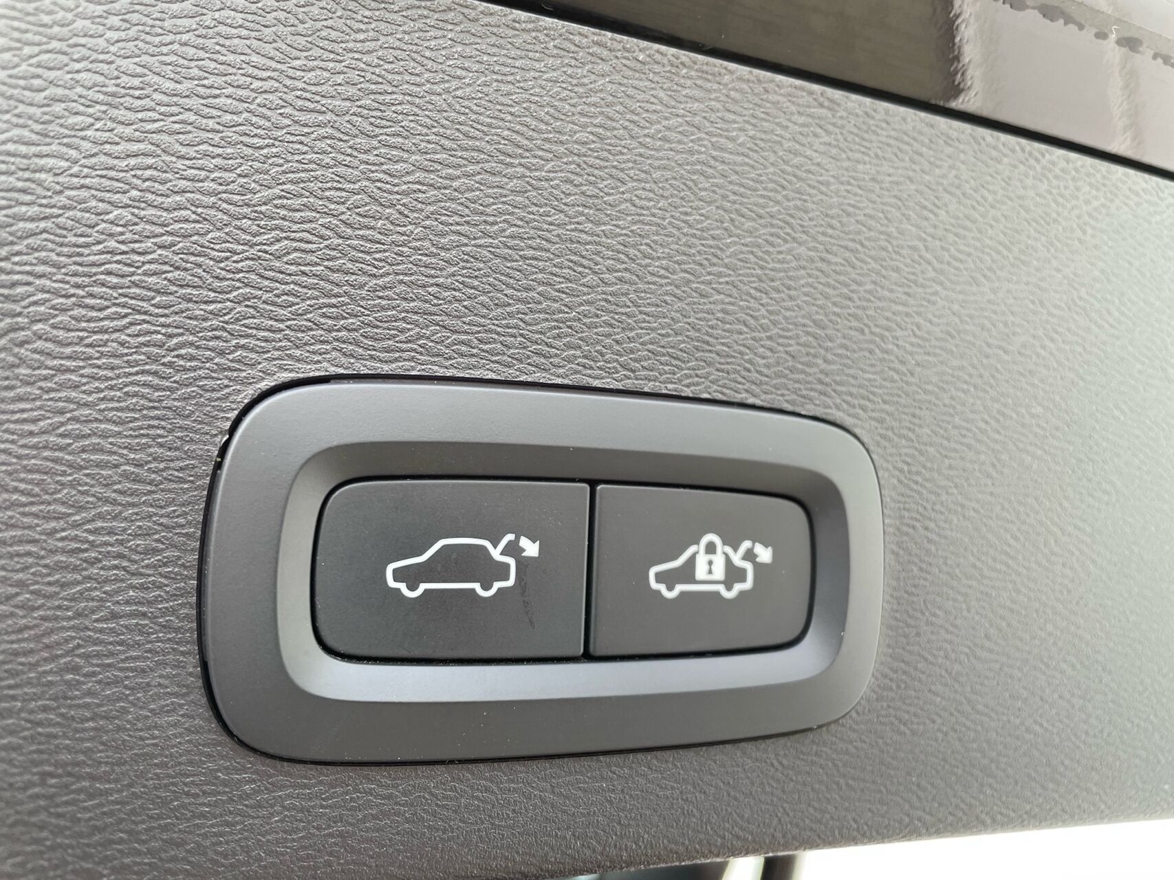 Billede af Volvo XC40 Recharge Extended Range Plus 252HK 5d Aut.