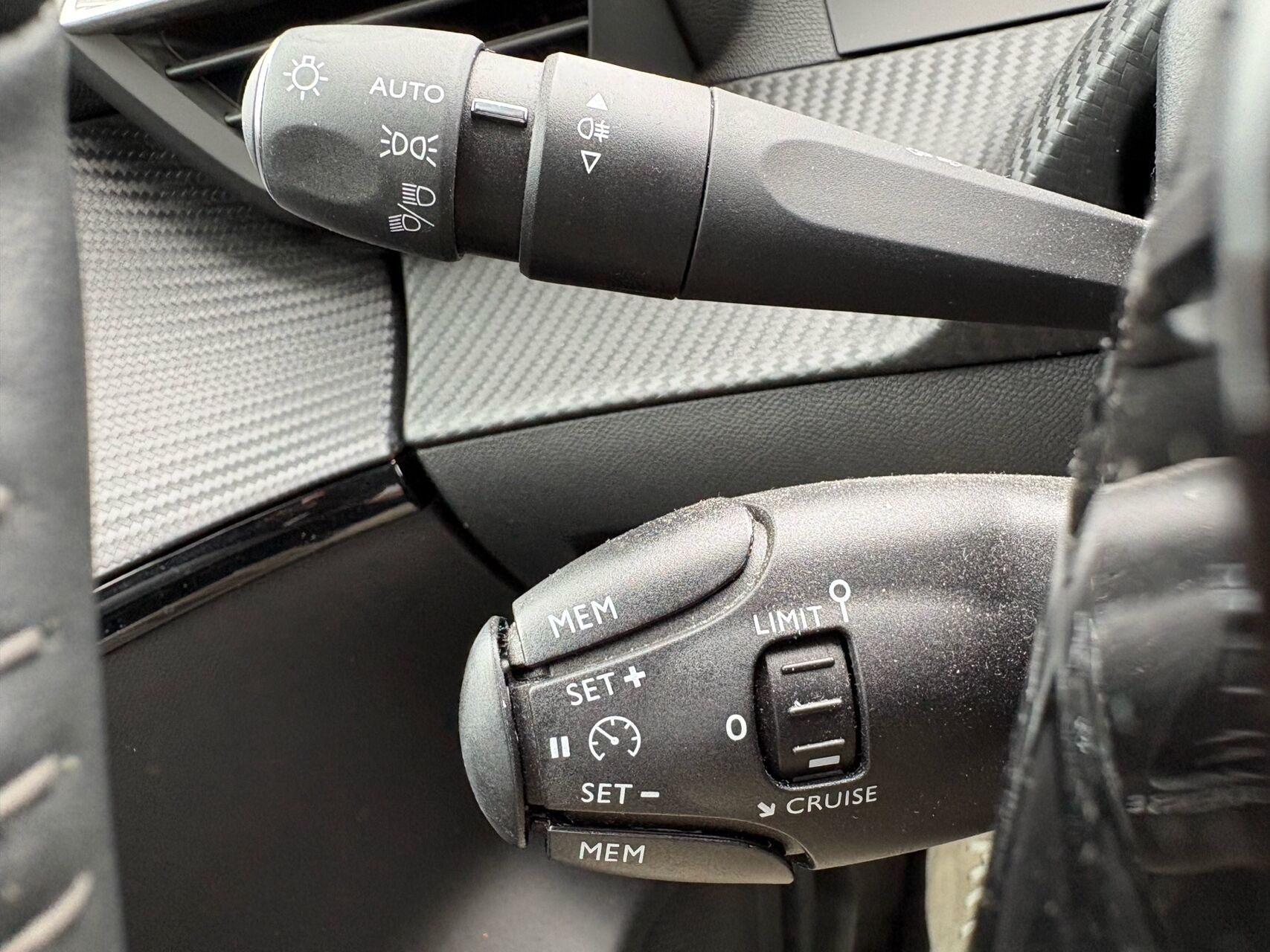 Billede af Peugeot 208 1,2 PureTech Supreme+ 100HK 5d 6g
