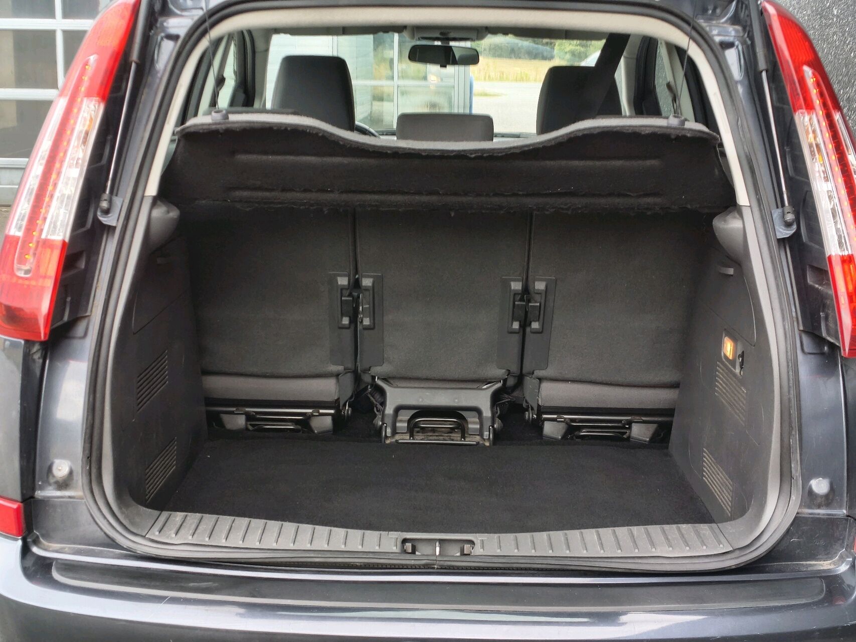 Billede af Ford C-MAX 1,6 Ambiente 100HK