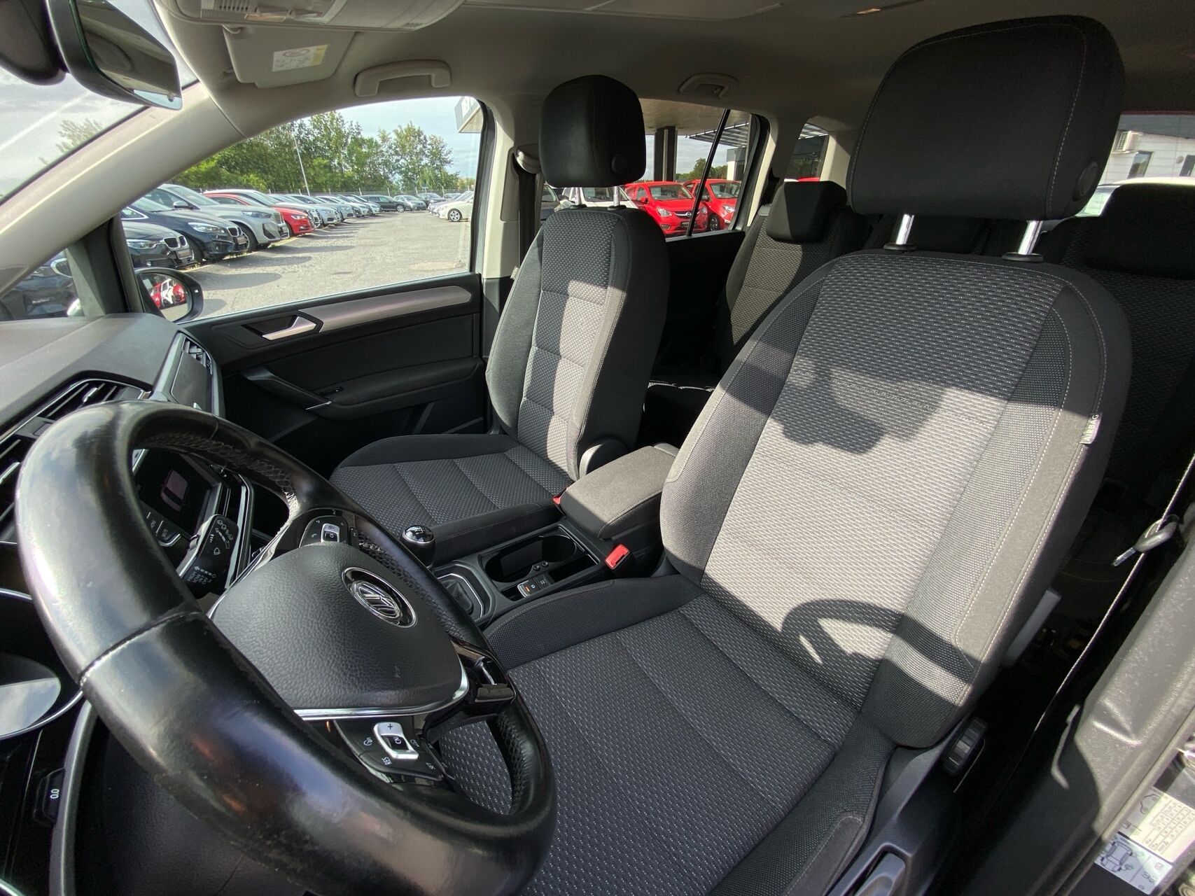 Billede af VW Touran 1,6 TDI BMT SCR Comfortline 115HK 6g