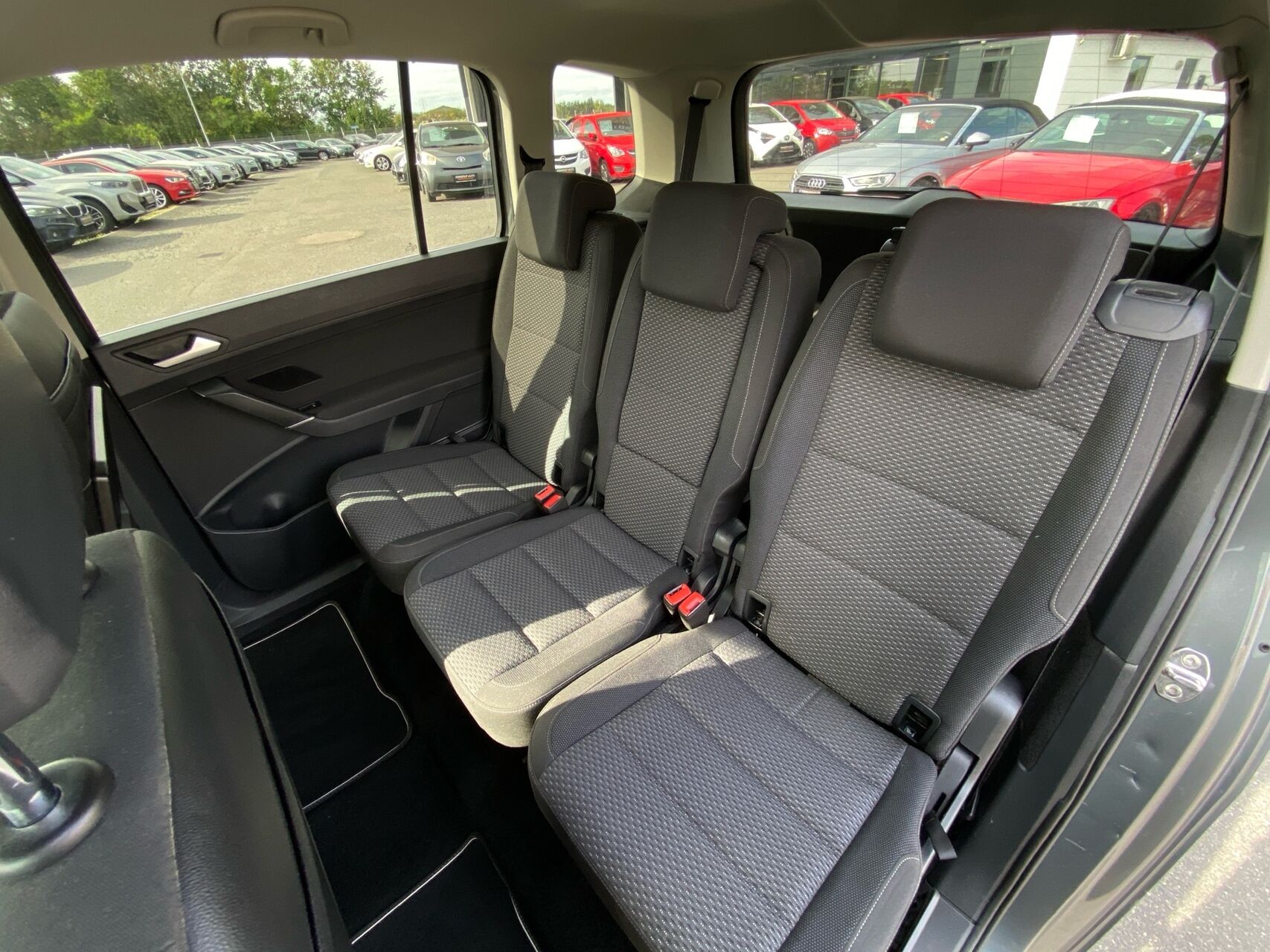 Billede af VW Touran 1,6 TDI BMT SCR Comfortline 115HK 6g
