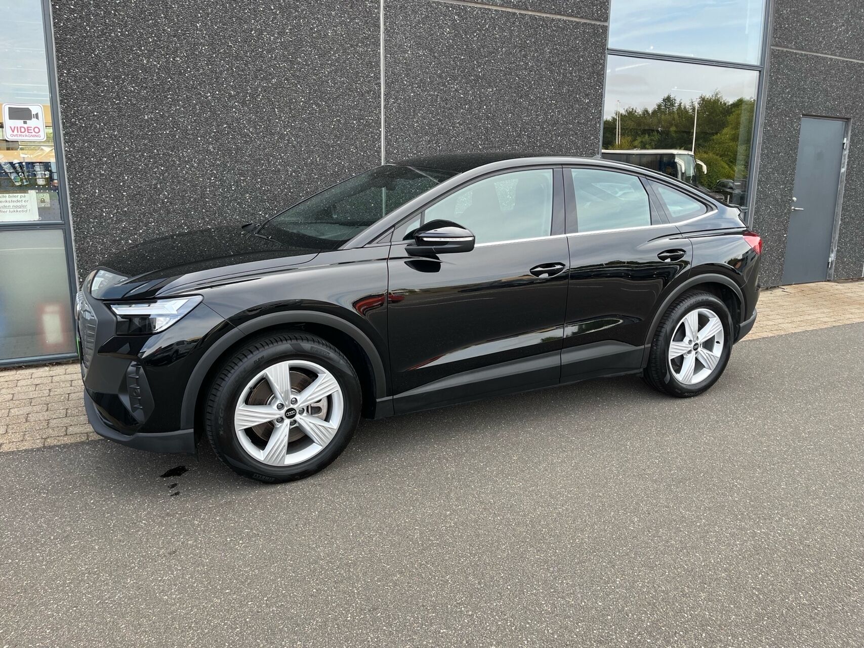 Billede af Audi Q4 Sportback 40 E-tron 204HK 5d Aut.