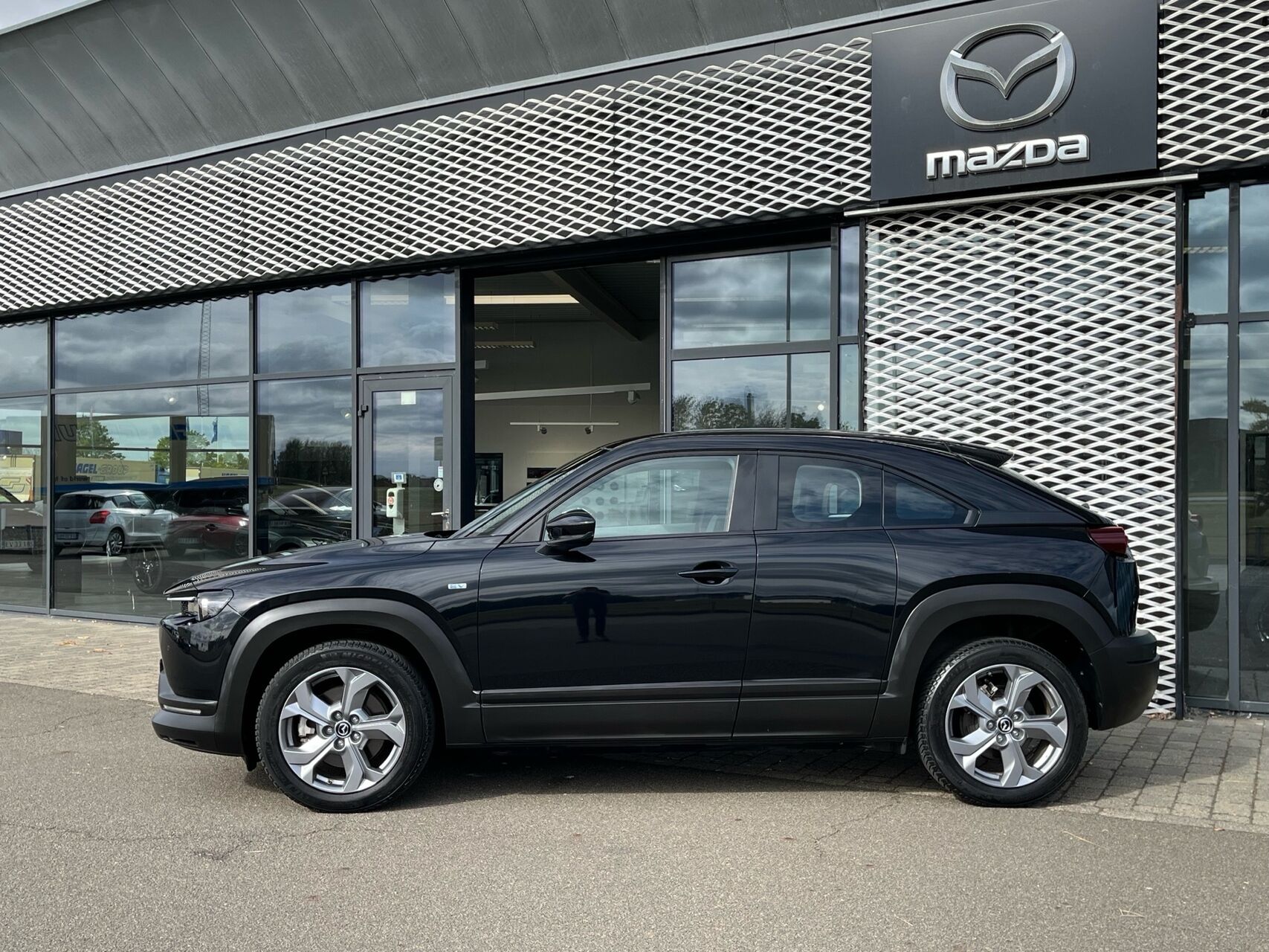 Billede af Mazda MX-30 e-Skyactiv Exclusive-Line 145HK 5d Aut.