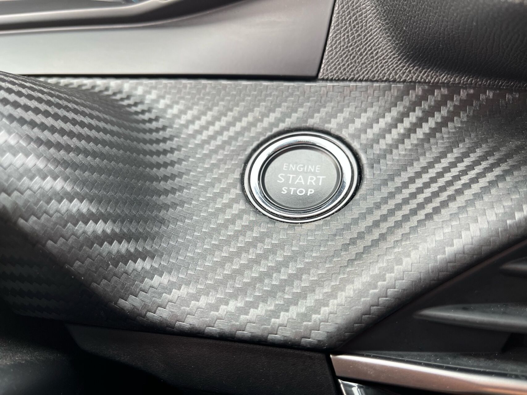 Billede af Peugeot e-2008 EL Active Pack 136HK 5d Aut.