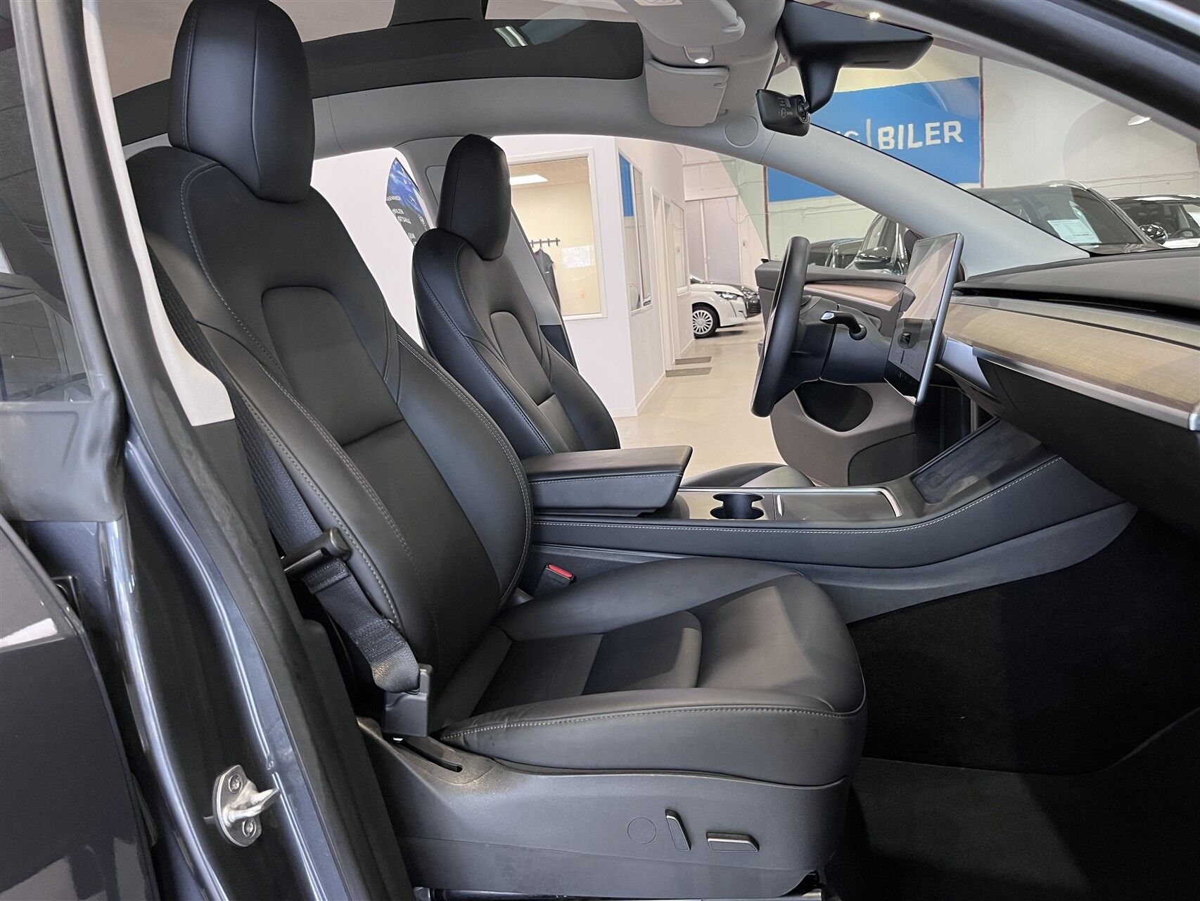 Billede af Tesla Model Y EL Long Range AWD 514HK 5d Aut.