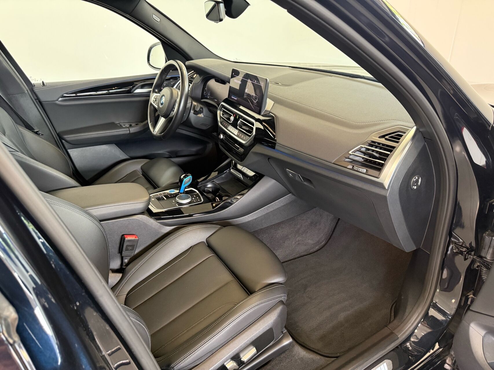 Billede af BMW iX3 EL M-Sport Charged 286HK 5d Aut.