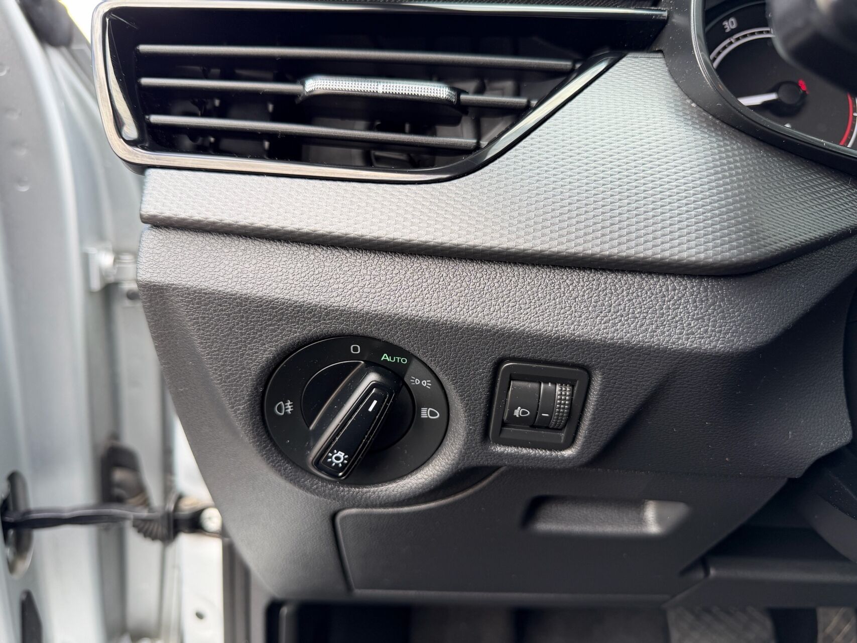 Billede af Skoda Kamiq 1,0 TSI Dynamic DSG 110HK 5d 7g Aut.