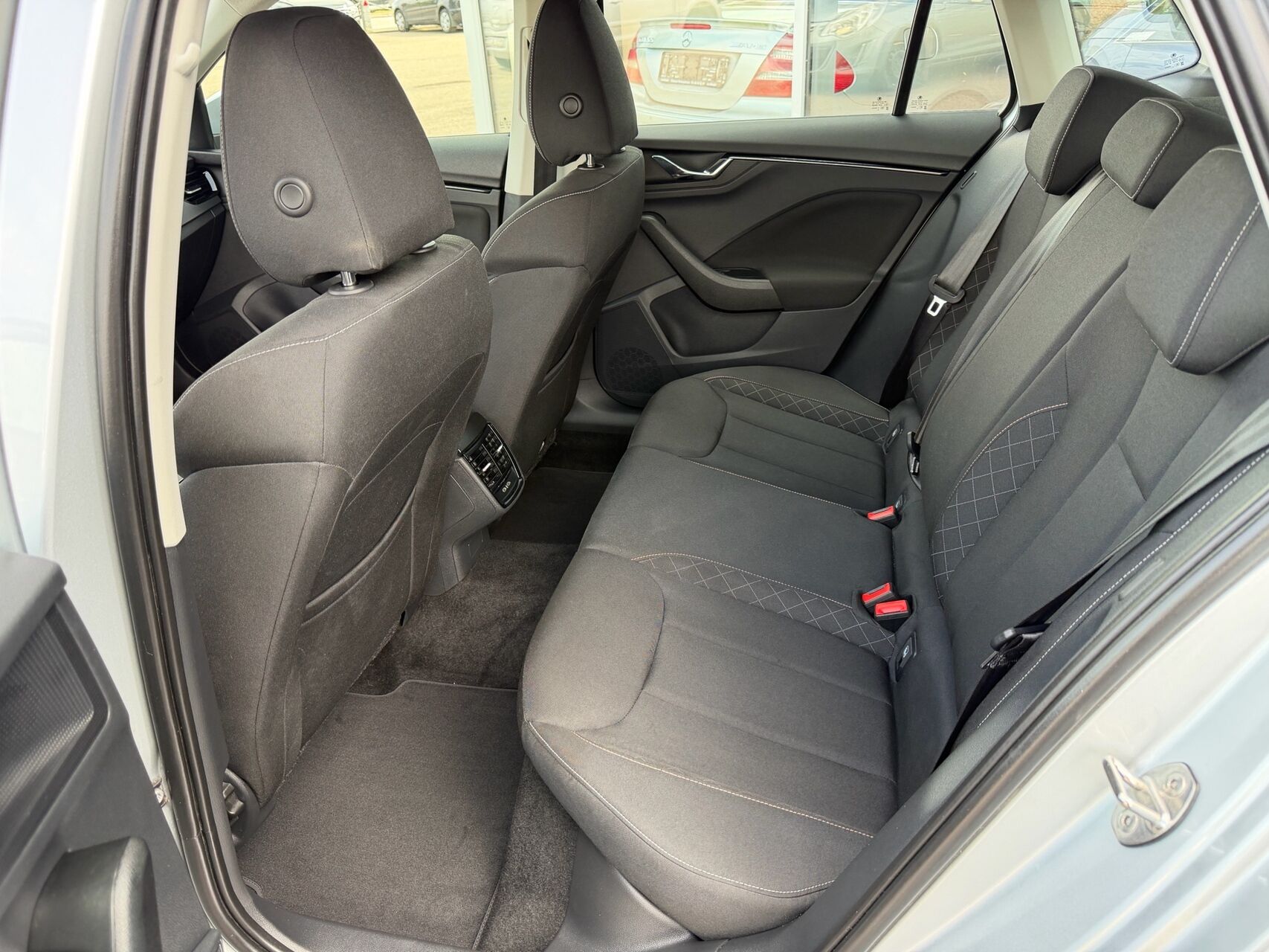 Billede af Skoda Kamiq 1,0 TSI Dynamic DSG 110HK 5d 7g Aut.