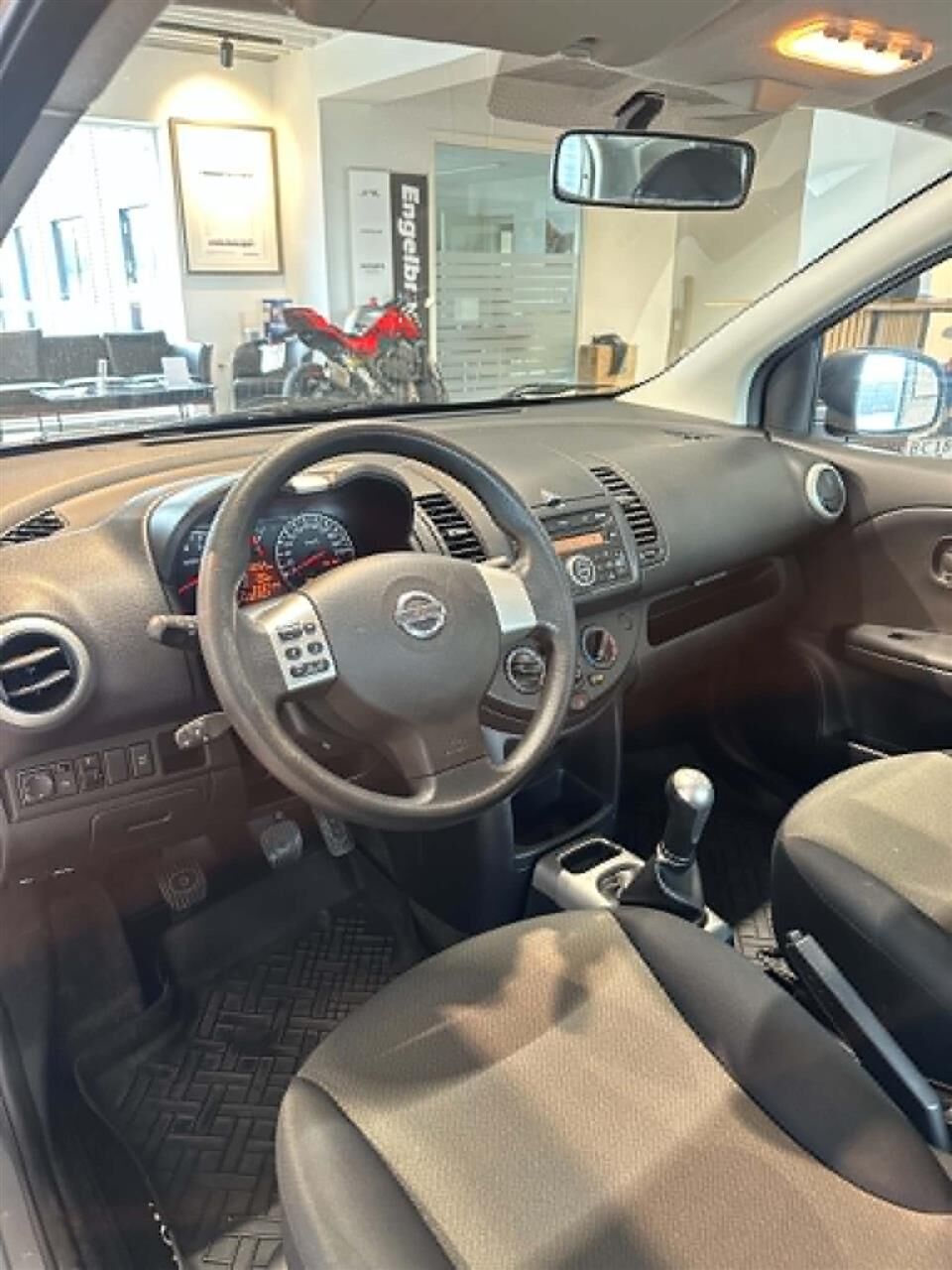Billede af Nissan Note 1,4 16V Visia 88HK 5d