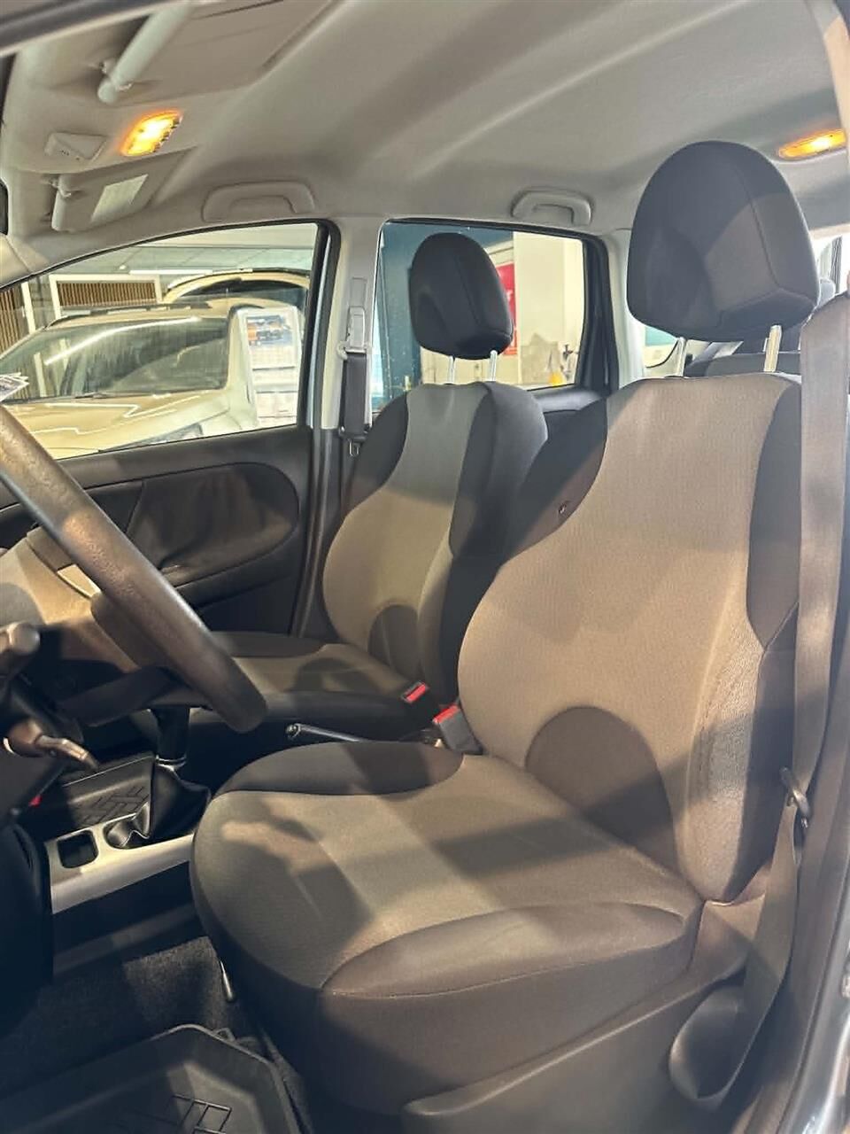 Billede af Nissan Note 1,4 16V Visia 88HK 5d