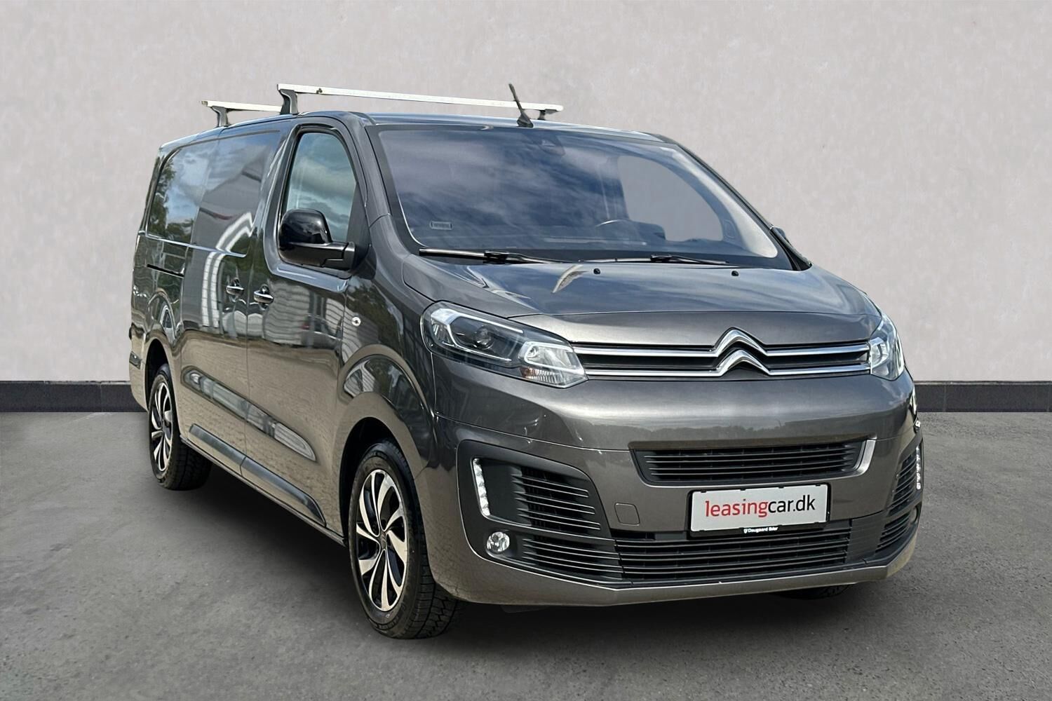 Billede af Citroën Jumpy L3 2,0 Blue HDi Artisan EAT8 177HK Van 8g Aut.