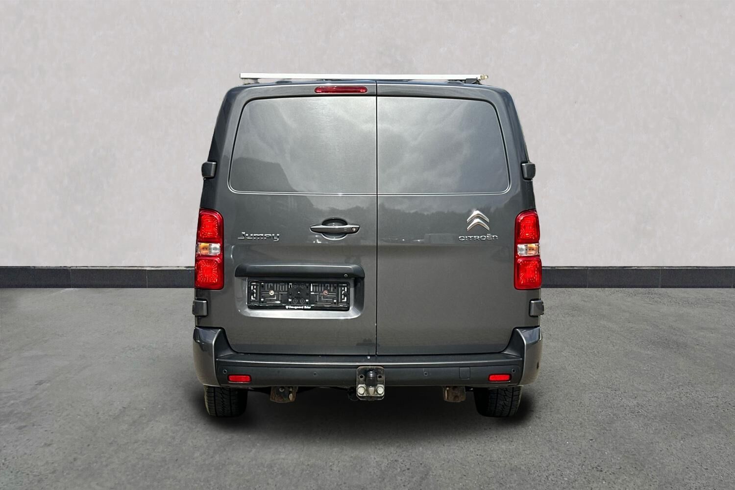 Billede af Citroën Jumpy L3 2,0 Blue HDi Artisan EAT8 177HK Van 8g Aut.