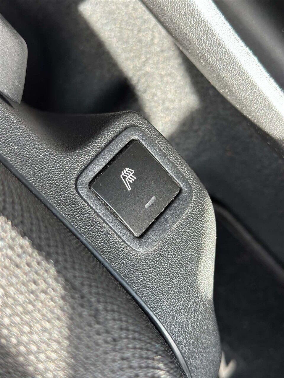 Billede af Peugeot 108 1,0 e-Vti Allure+ 72HK 5d