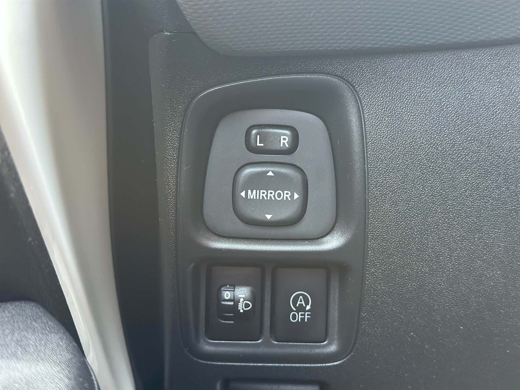 Billede af Peugeot 108 1,0 e-Vti Allure+ 72HK 5d