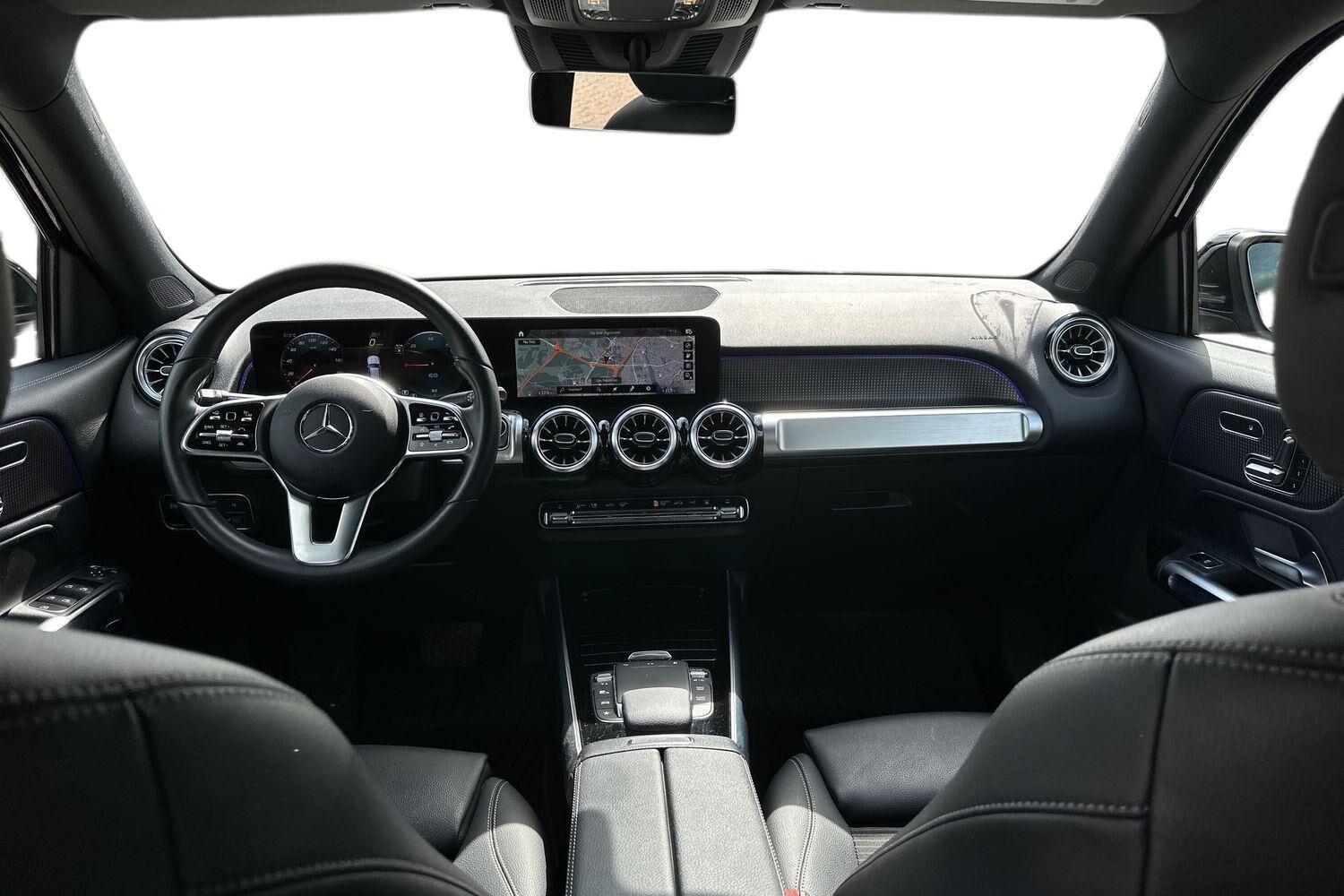 Billede af Mercedes-Benz EQB 300 EL Progressive 7 pers. 4Matic 228HK 5d Aut.