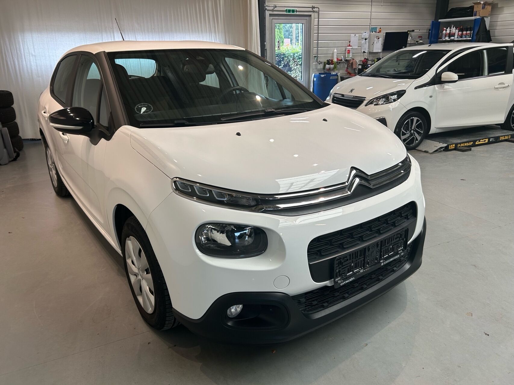 Billede af Citroën C3 1,6 Blue HDi Iconic Limited start/stop 75HK 5d