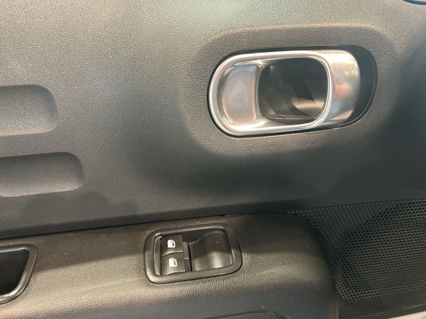 Billede af Citroën C3 1,6 Blue HDi Iconic Limited start/stop 75HK 5d