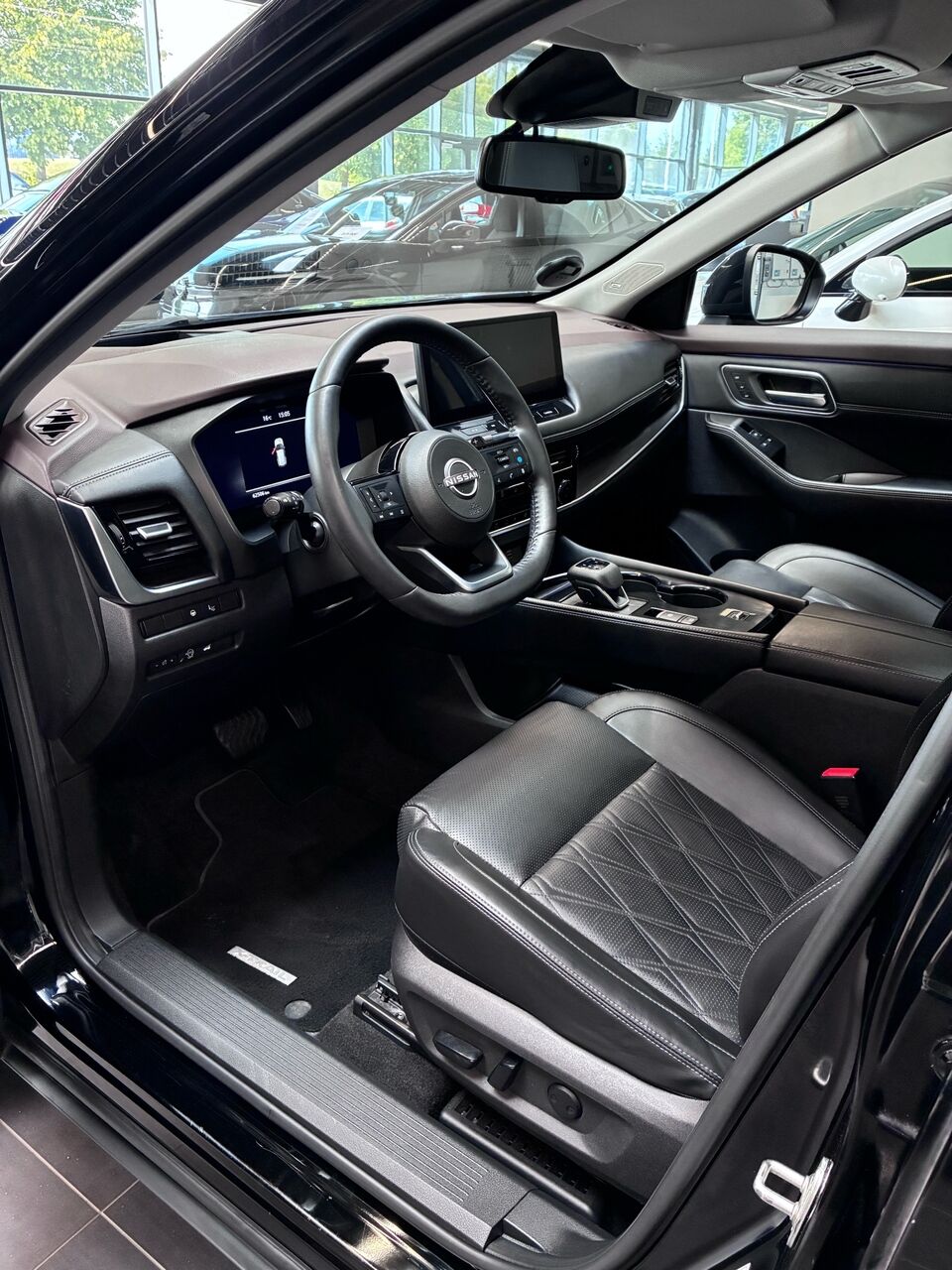 Billede af Nissan X-Trail 1,5 Mild hybrid Tekna X-Tronic 160HK 5d Aut.