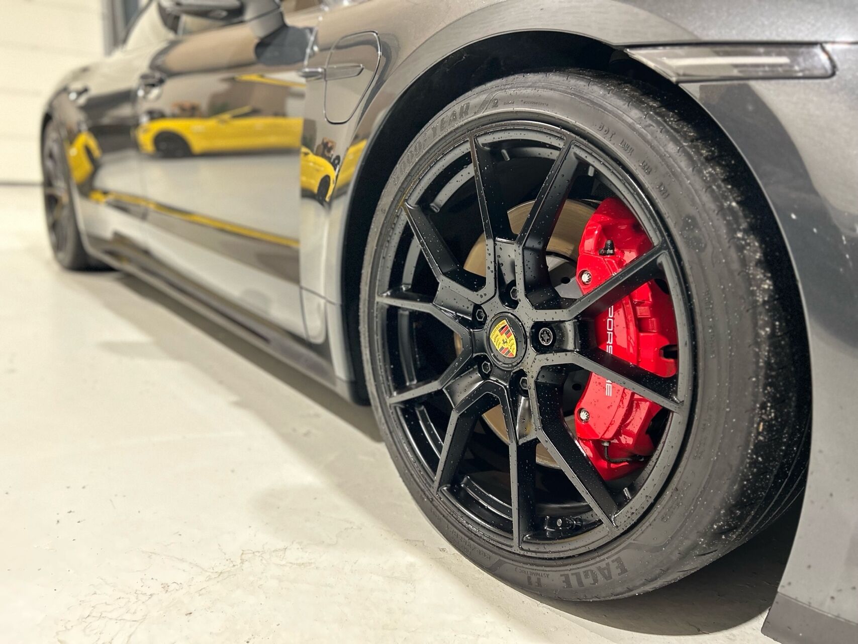 Billede af Porsche Taycan GTS EL 4x4 517HK 4d Aut.