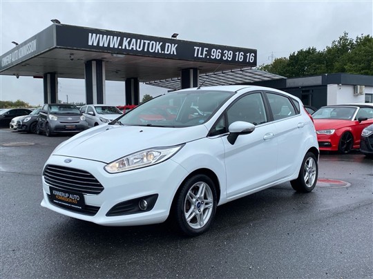 Ford Fiesta 1,6 TDCi Titanium 95HK 5d