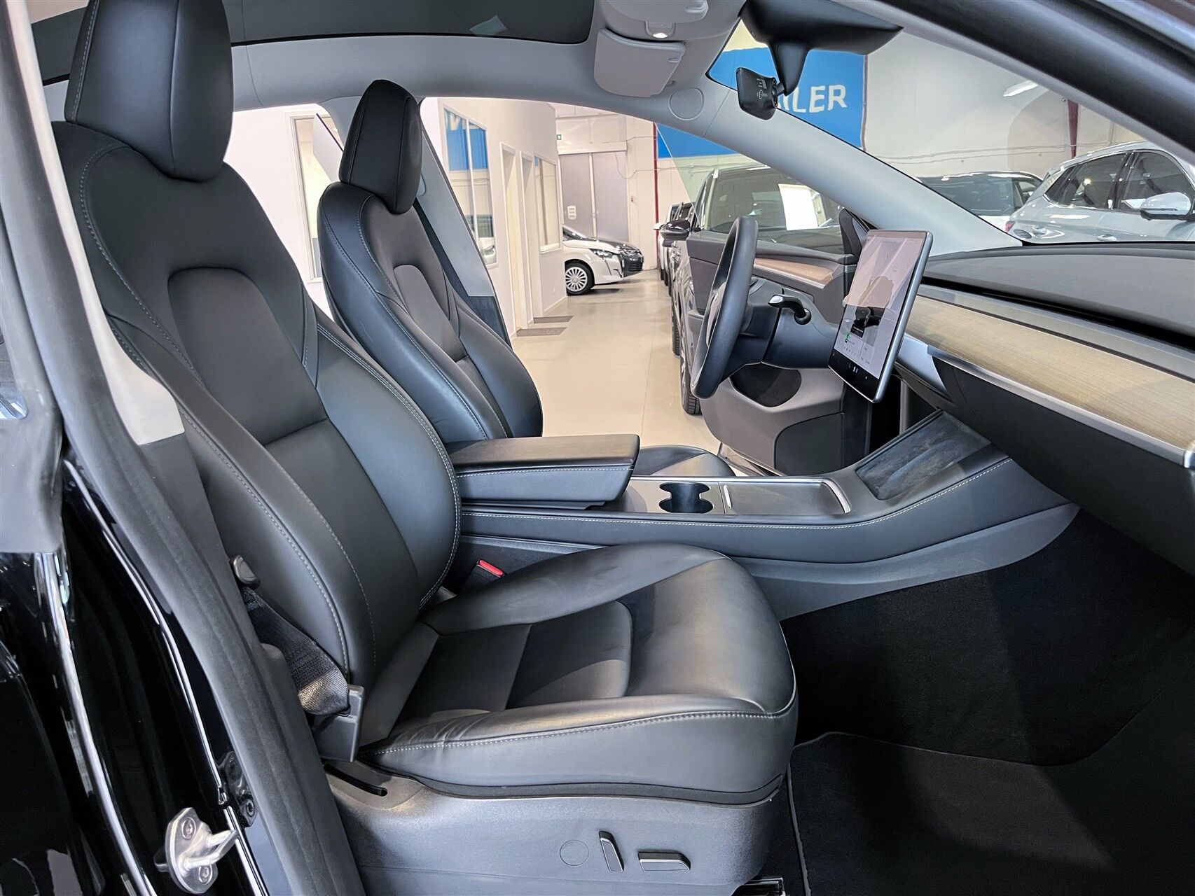 Billede af Tesla Model Y EL Long Range AWD 514HK 5d Aut.