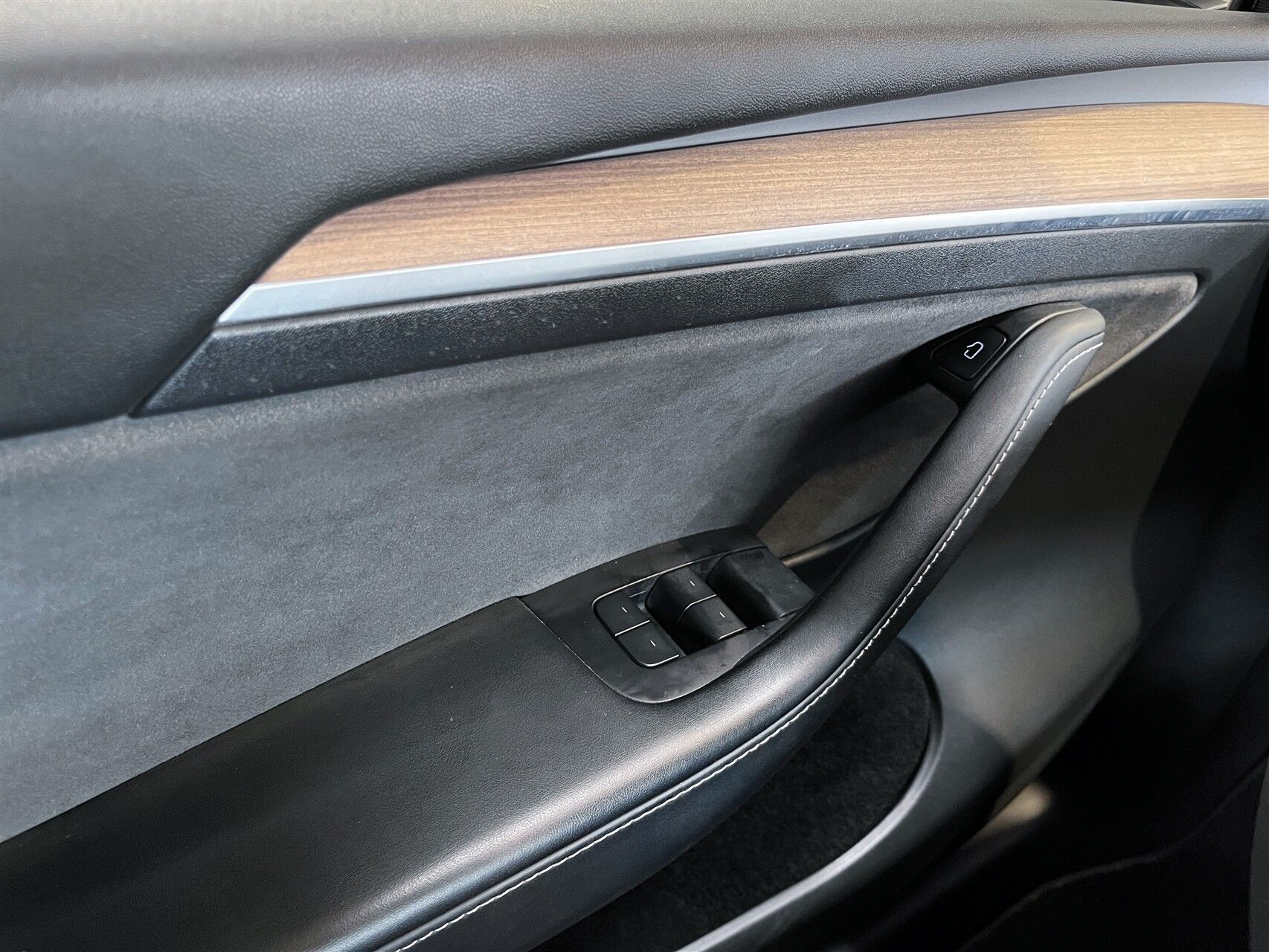 Billede af Tesla Model Y EL Long Range AWD 514HK 5d Aut.