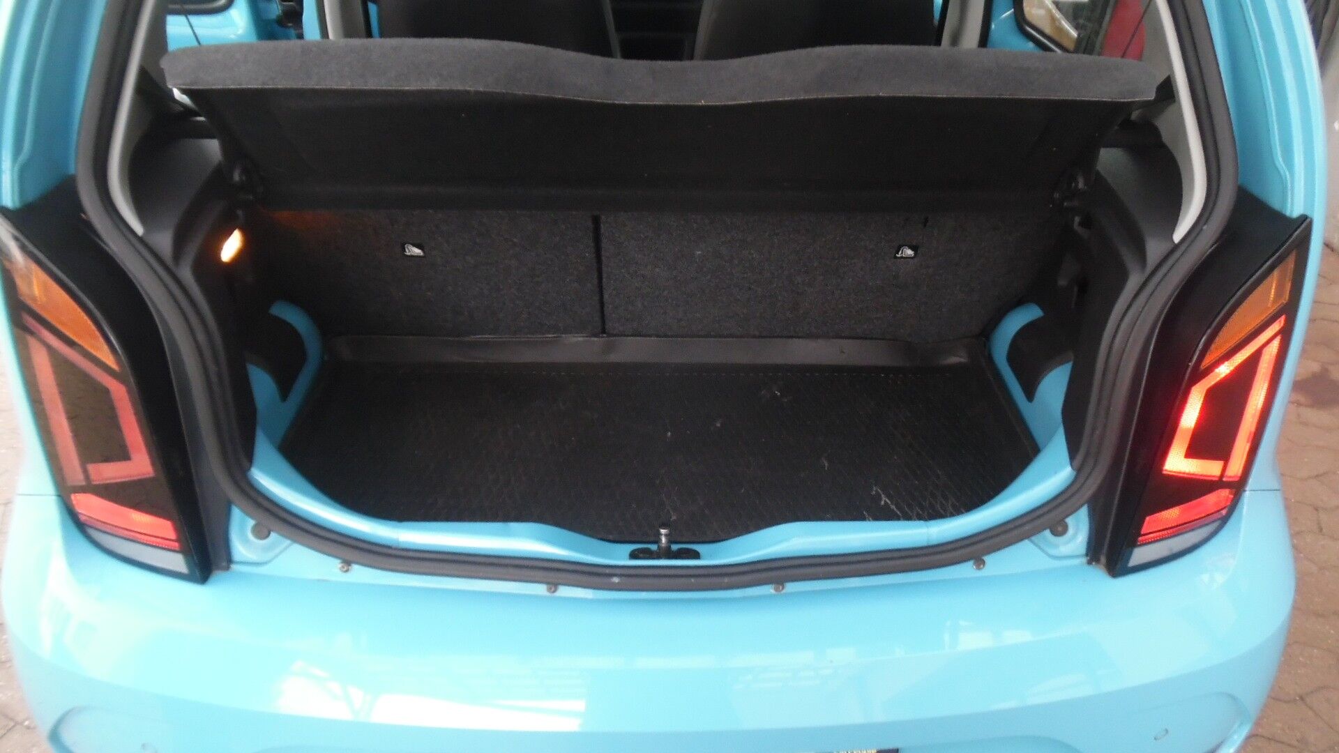 Billede af VW up 1,0 MPI BMT Move ASG 60HK 5d Aut.