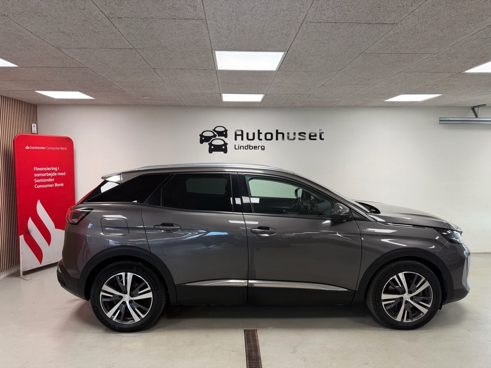 Billede af Peugeot 3008 1,6 PureTech  Plugin-hybrid Allure Pack EAT8 225HK 5d 8g Aut.