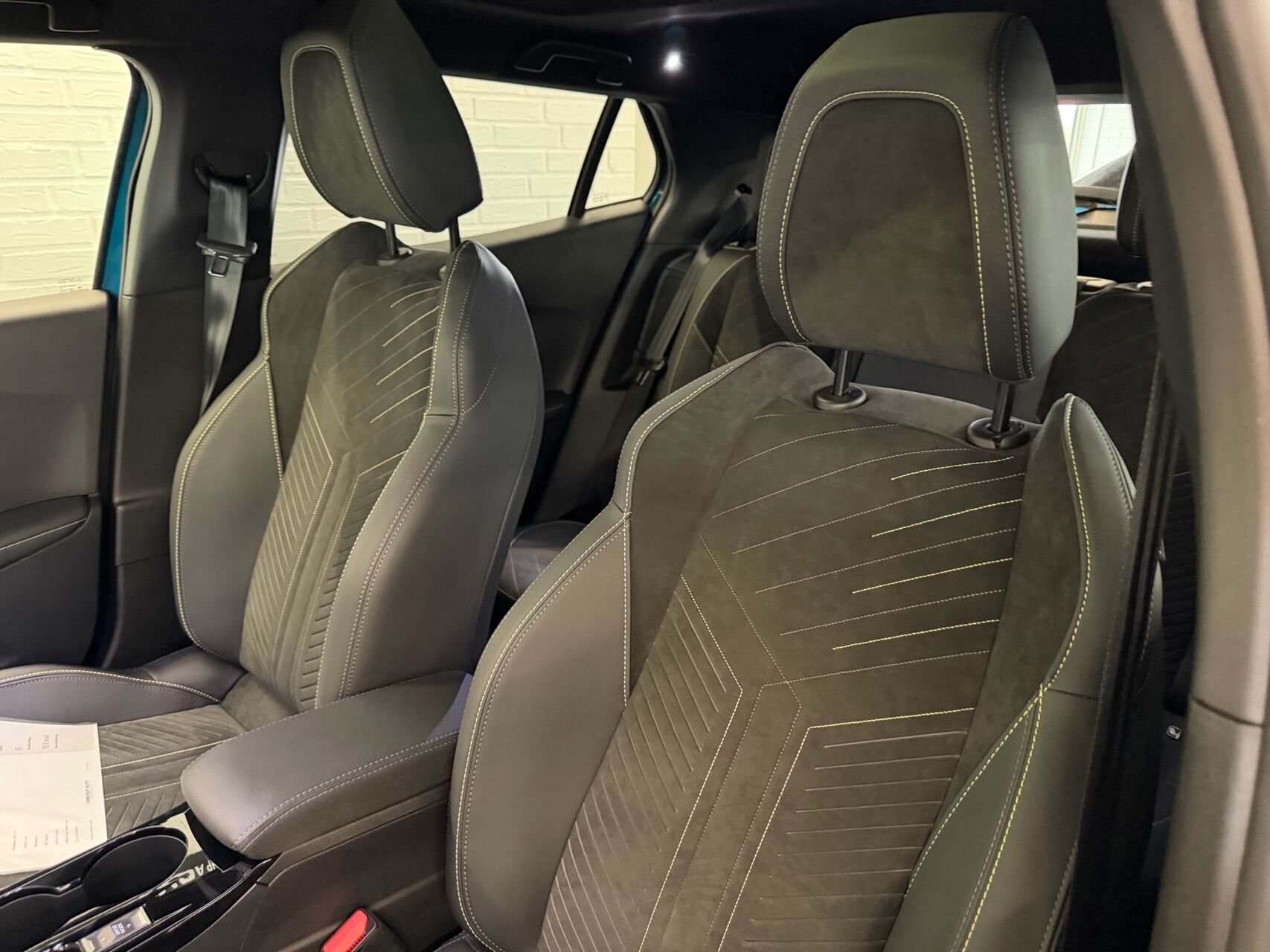 Billede af Peugeot e-2008 EL GT Sky 156HK 5d Aut.