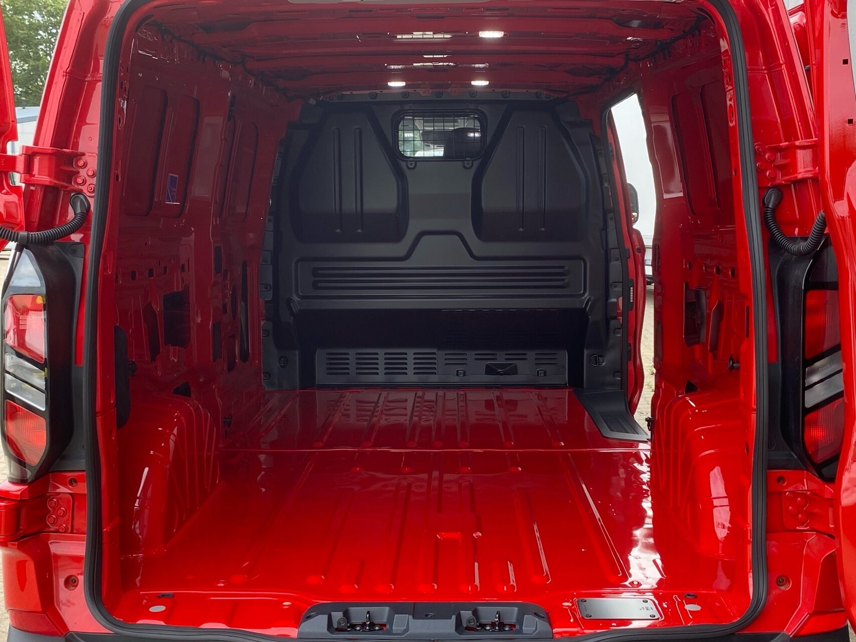 Billede af Ford Transit Custom 320 L2H1 2,0 EcoBlue Trend 136HK Van 6g