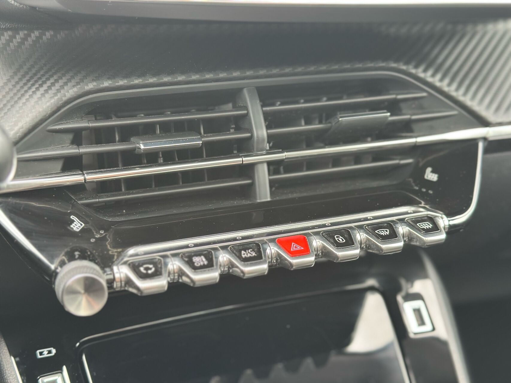 Billede af Peugeot 208 1,2 PureTech Allure Sky 100HK 5d 6g