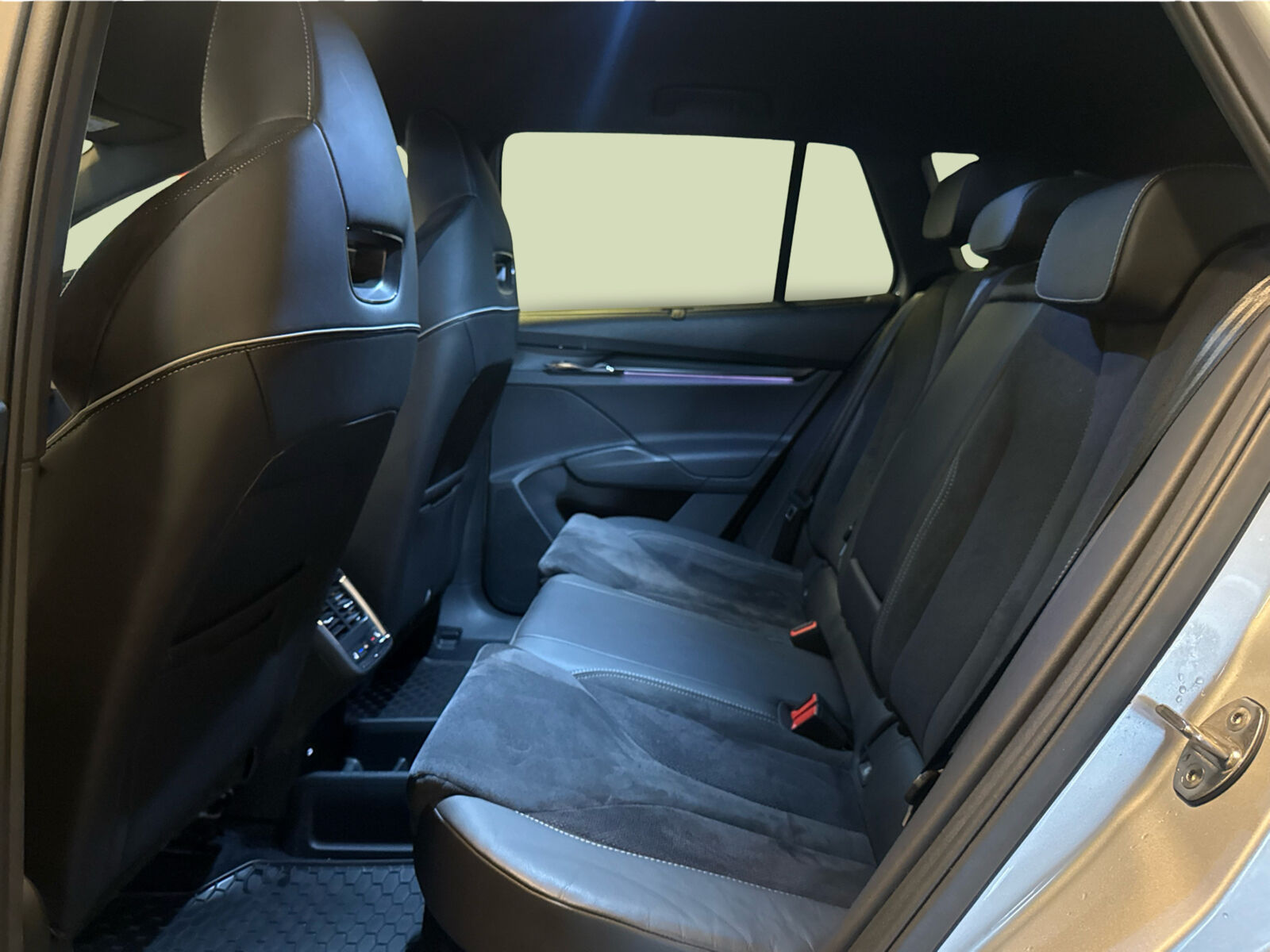 Billede af Skoda Enyaq 80X iV Sportline 4x4 265HK 5d Aut.