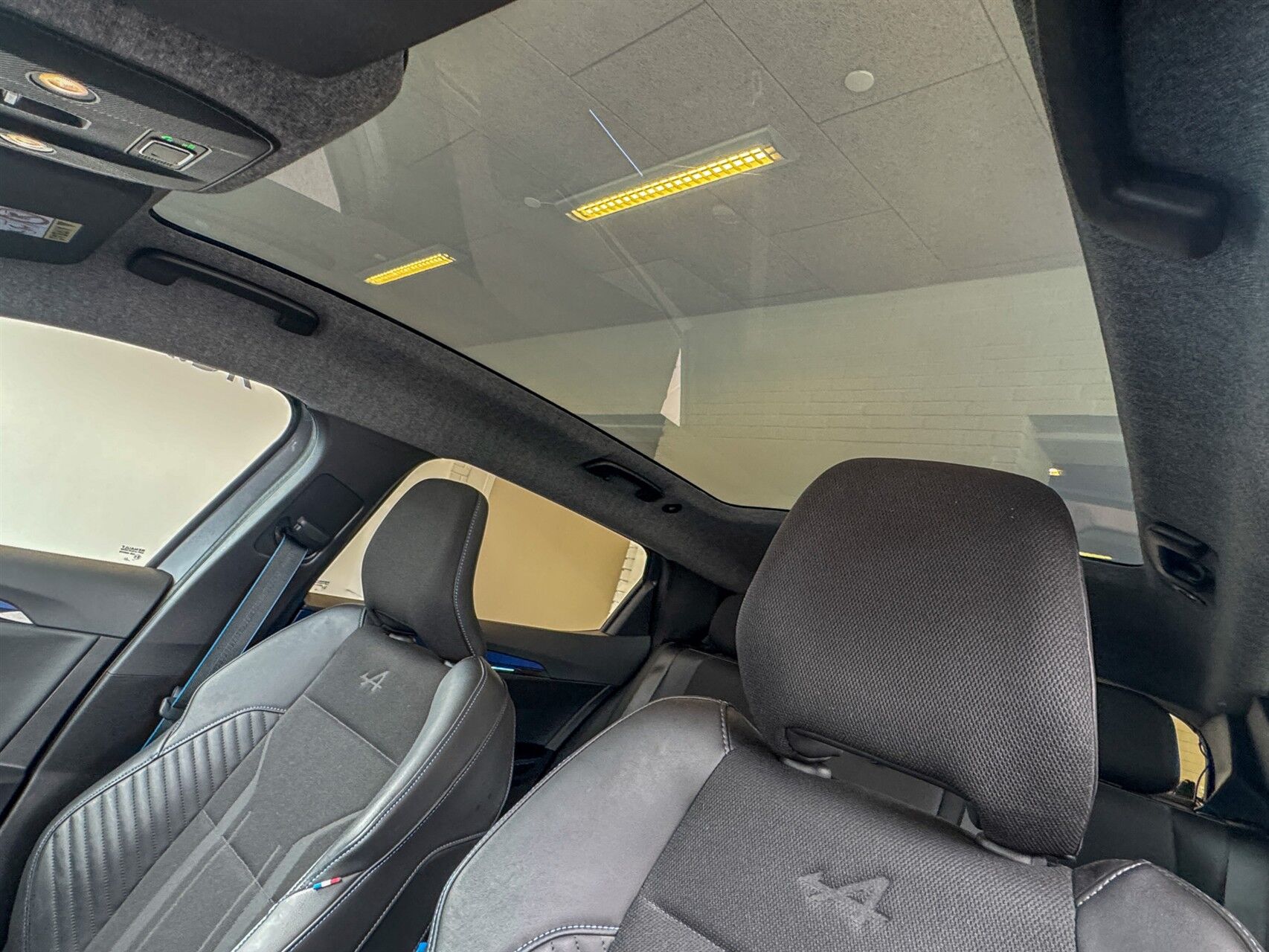 Billede af Renault Scénic E-TECH Esprit Alpine 220HK Aut.