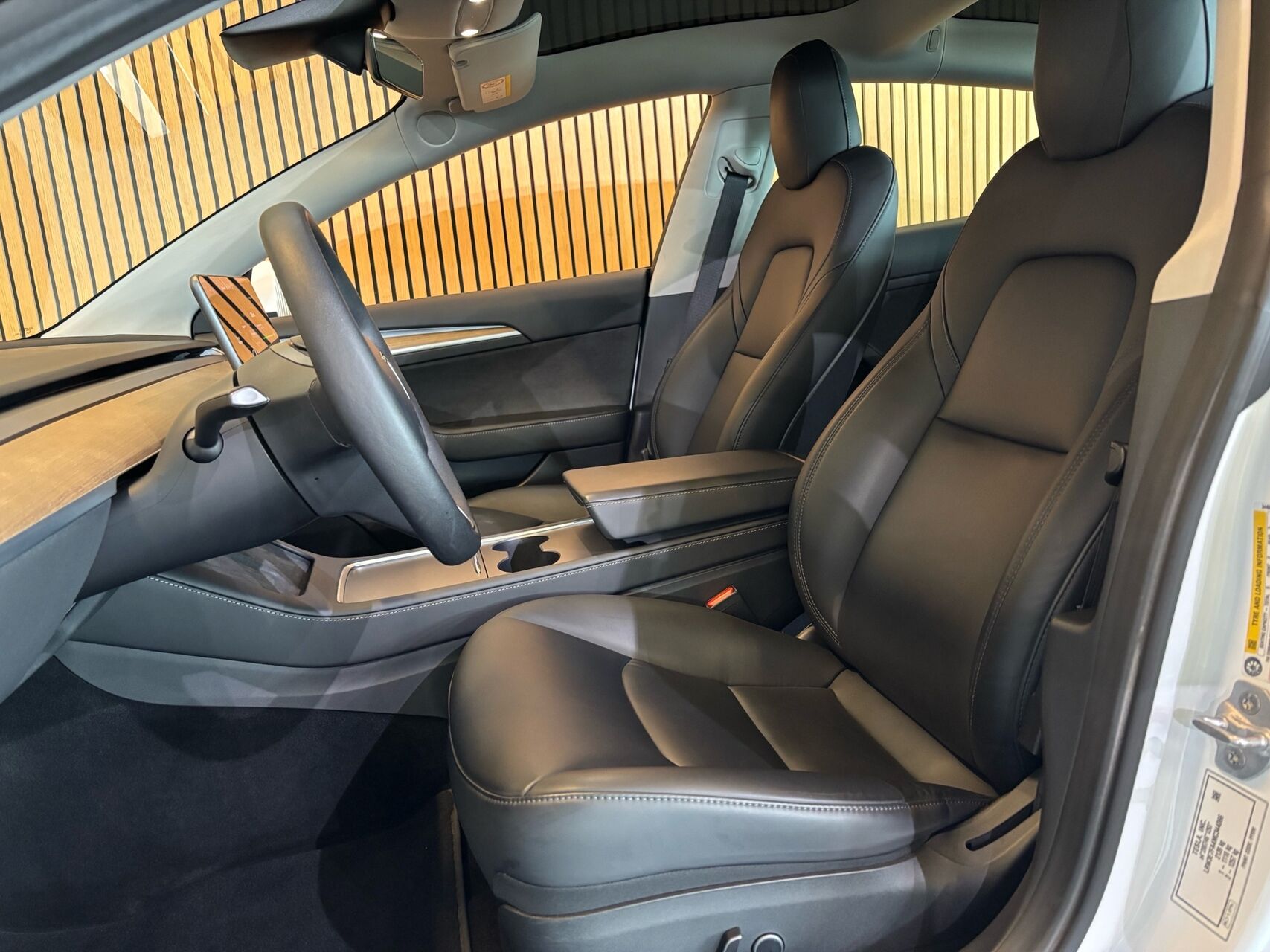 Billede af Tesla Model 3 EL Standard Range Plus 325HK Aut.