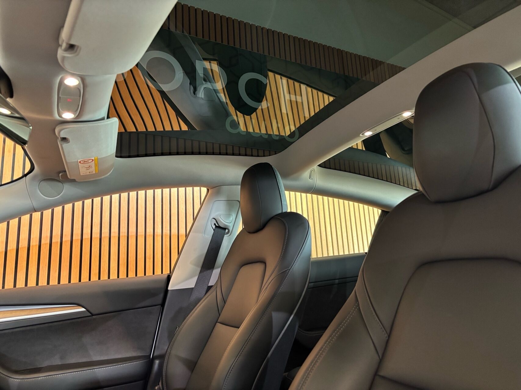 Billede af Tesla Model 3 EL Standard Range Plus 325HK Aut.