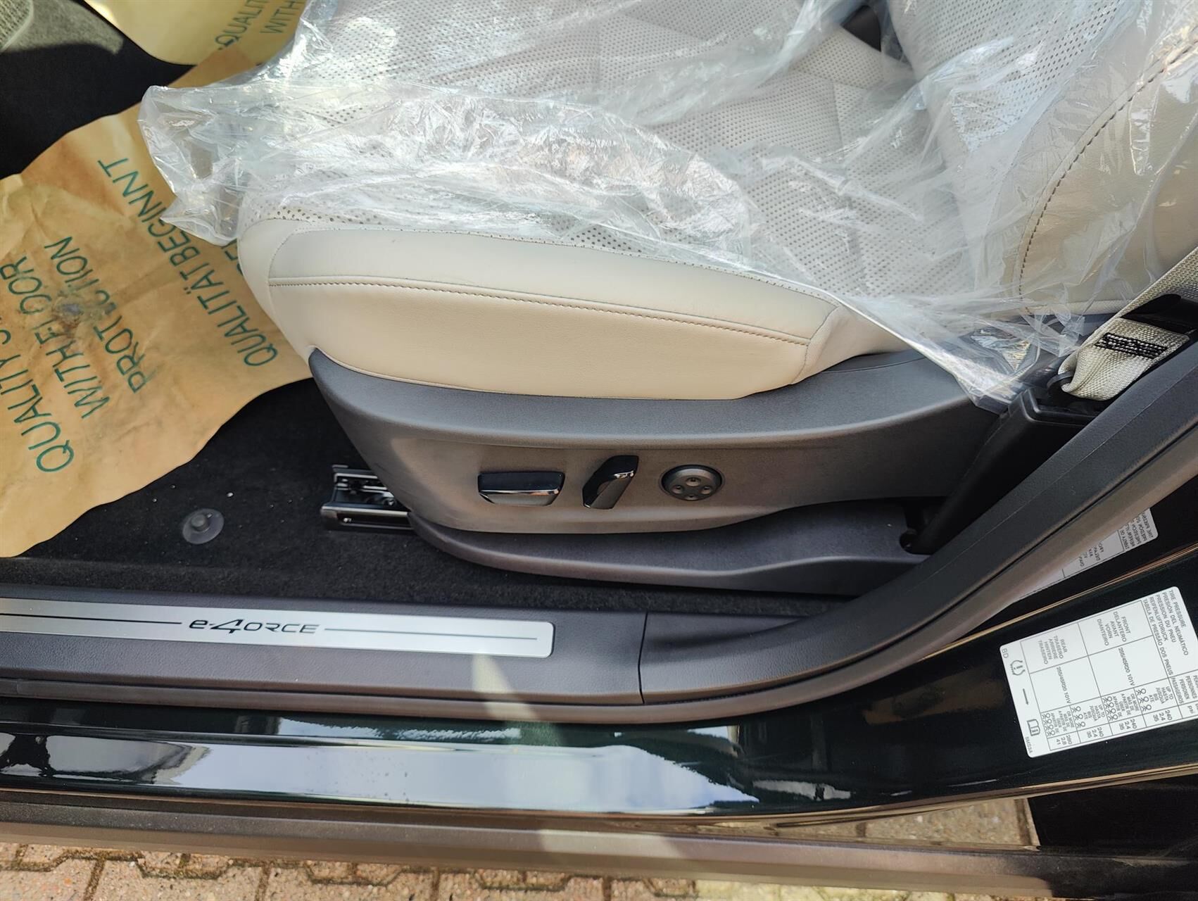Billede af Nissan Ariya EL Evolve e-4orce 301HK 5d Aut.