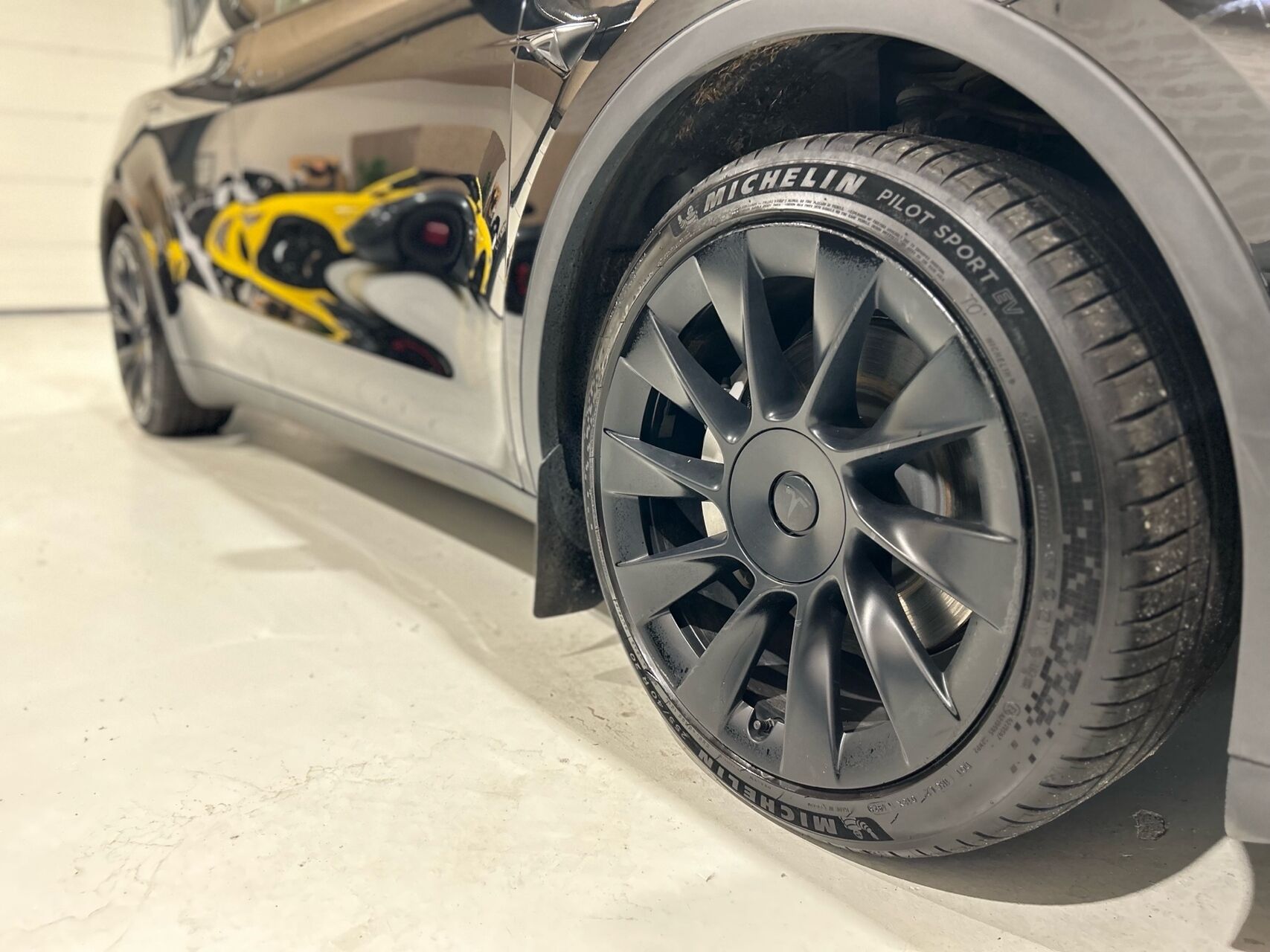 Billede af Tesla Model Y EL Long Range AWD 514HK 5d Aut.