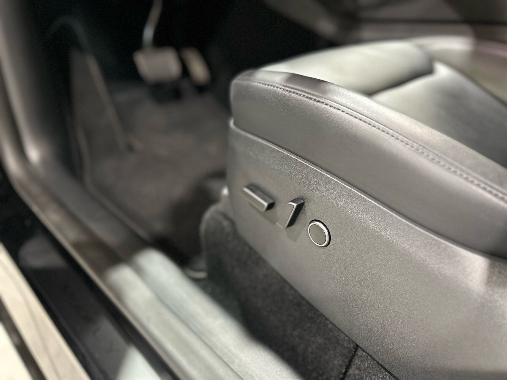 Billede af Tesla Model Y EL Long Range AWD 514HK 5d Aut.