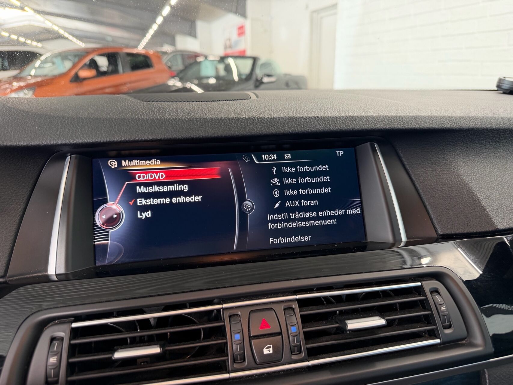 Billede af BMW M550d Touring 3,0 D 4x4 381HK Stc 8g Aut.