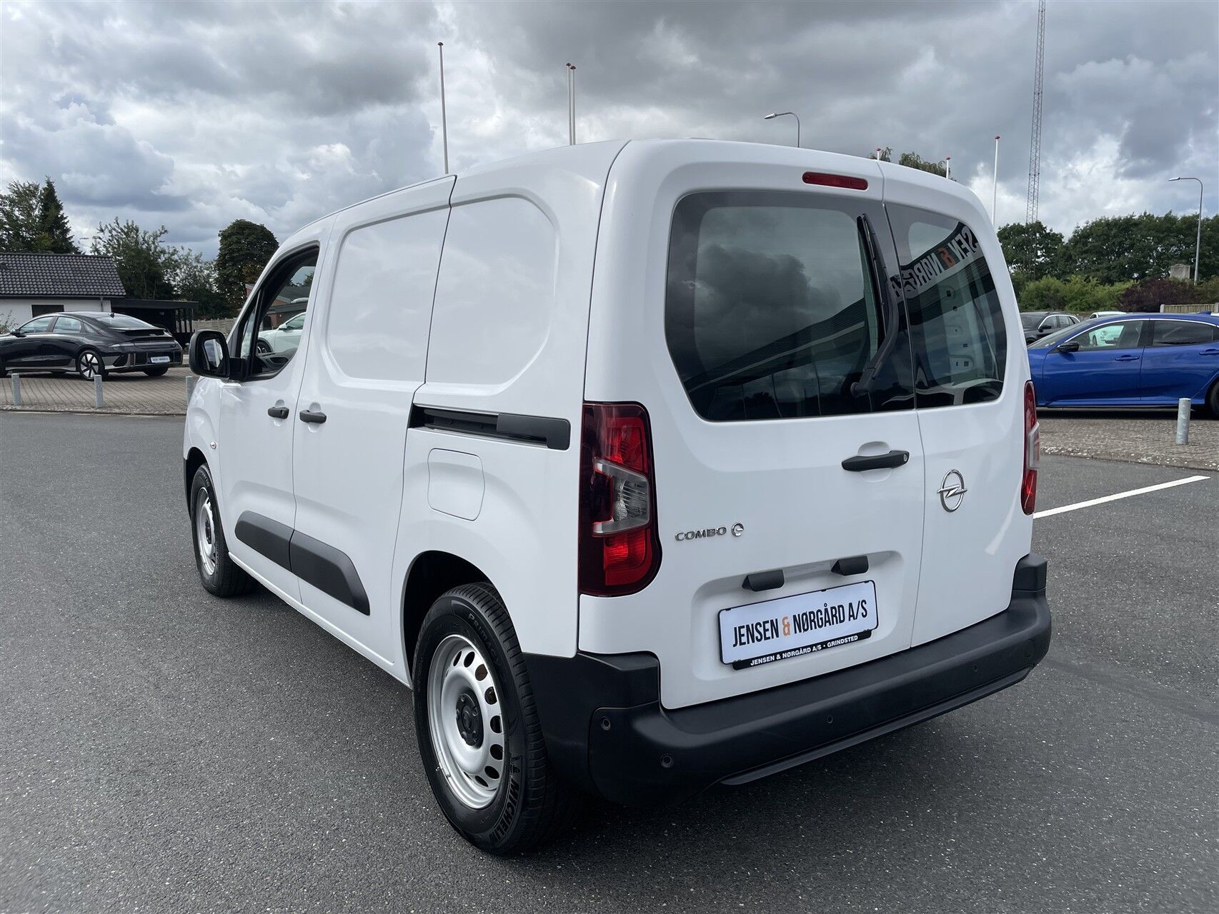 Billede af Opel Combo-e L1 EL 136HK Van Aut.