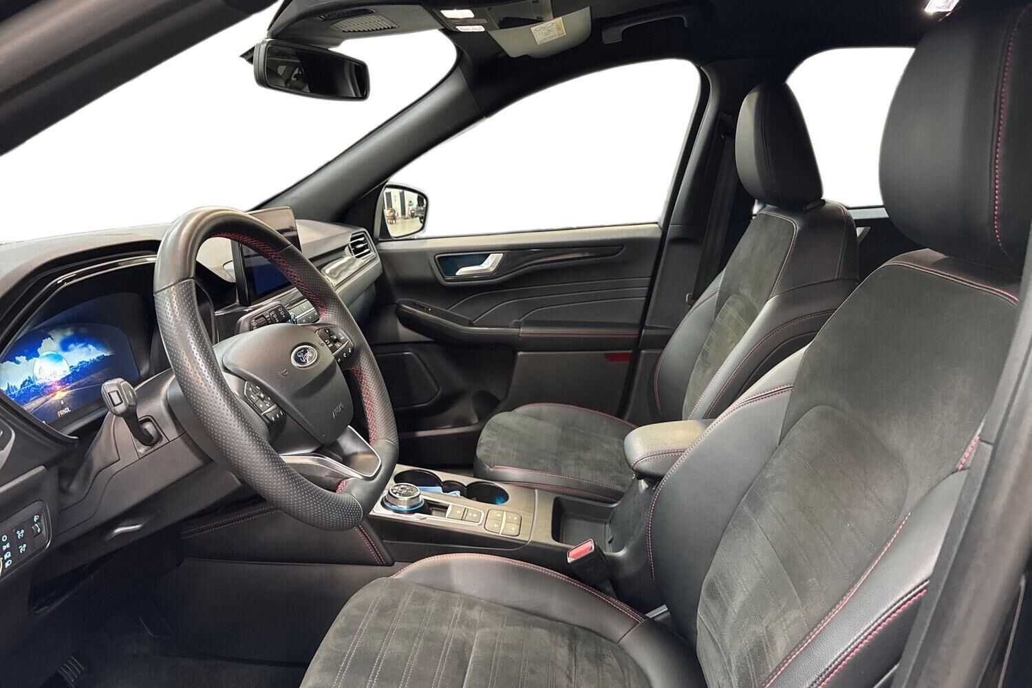 Billede af Ford Kuga 2,5 Plugin-hybrid ST-Line X CVT 225HK 5d Trinl. Gear