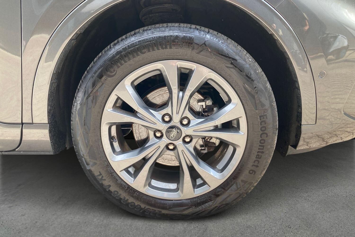 Billede af Ford Kuga 2,5 Plugin-hybrid ST-Line X CVT 225HK 5d Trinl. Gear