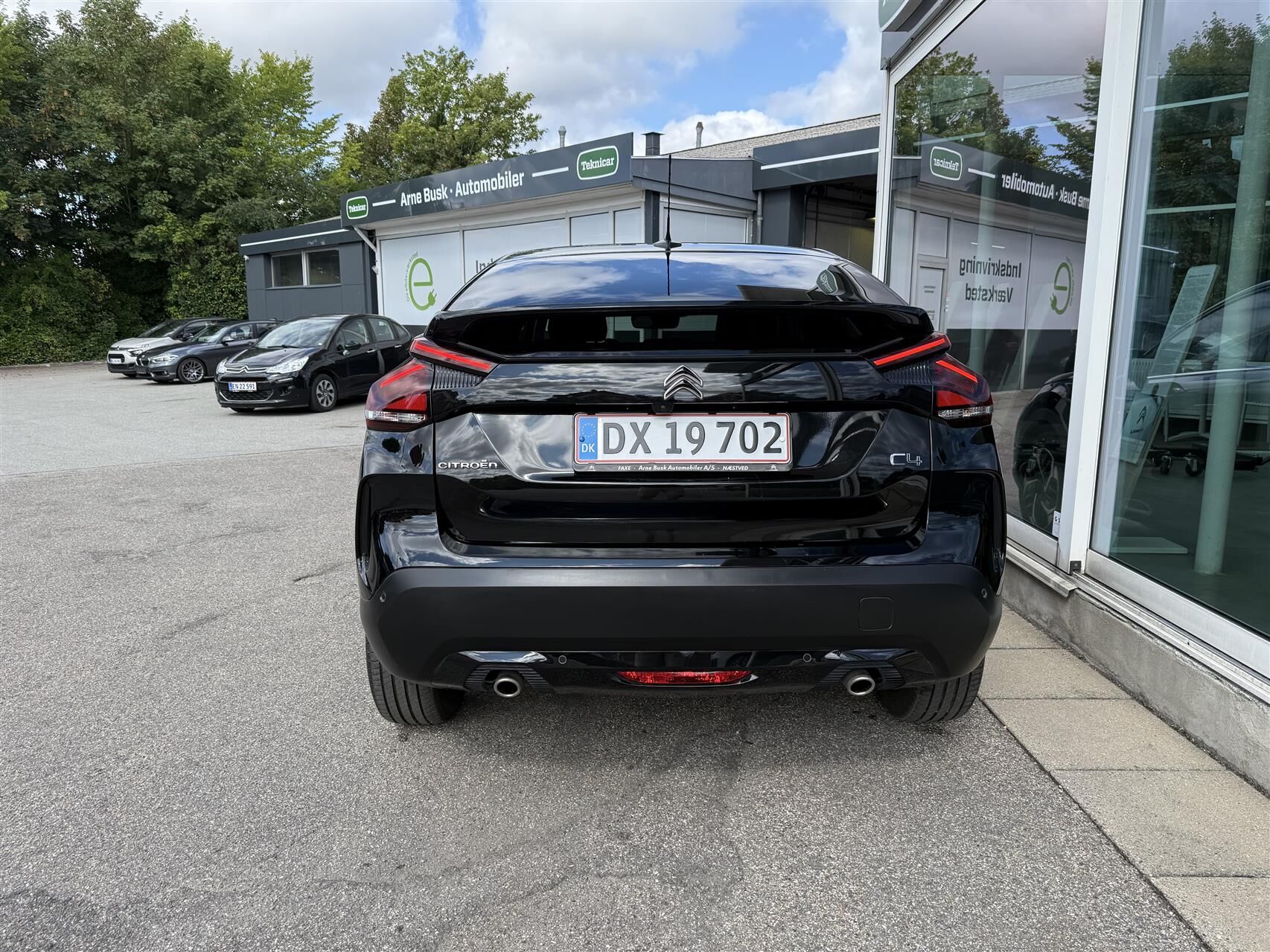 Billede af Citroën C4 1,2 PureTech Chevron Sport+ EAT8 130HK 5d 8g Aut.