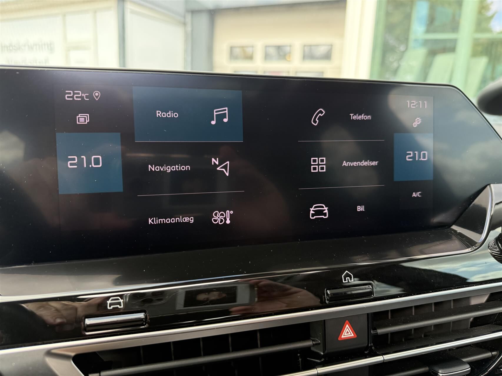 Billede af Citroën C4 1,2 PureTech Chevron Sport+ EAT8 130HK 5d 8g Aut.