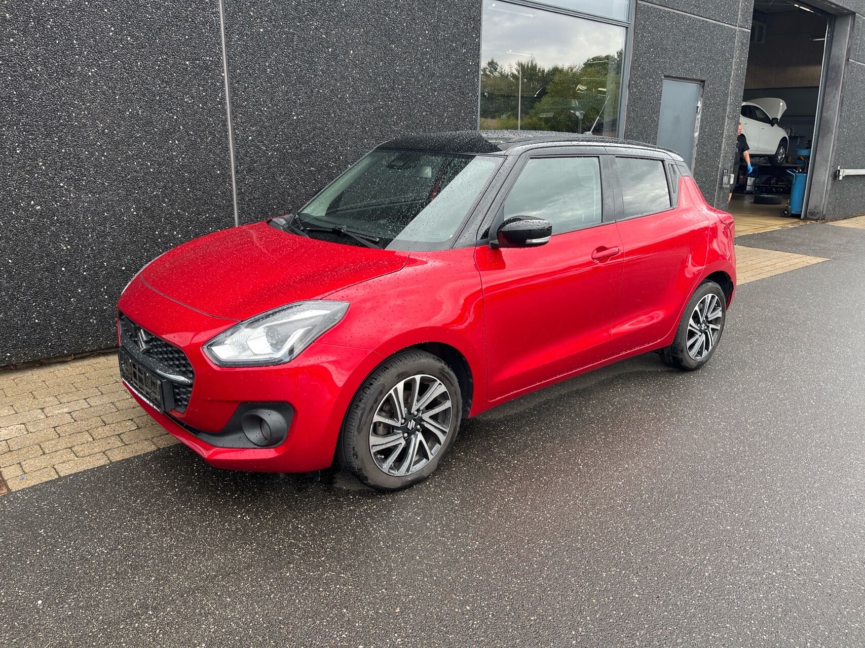 Billede af Suzuki Swift 1,2 Dualjet  Mild hybrid Exclusive KUP 83HK 5d