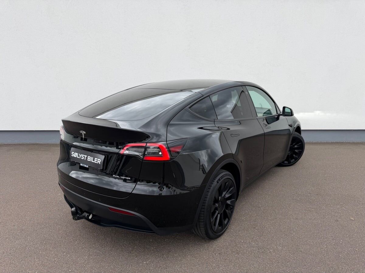 Billede af Tesla Model Y EL Long Range AWD 514HK 5d Aut.