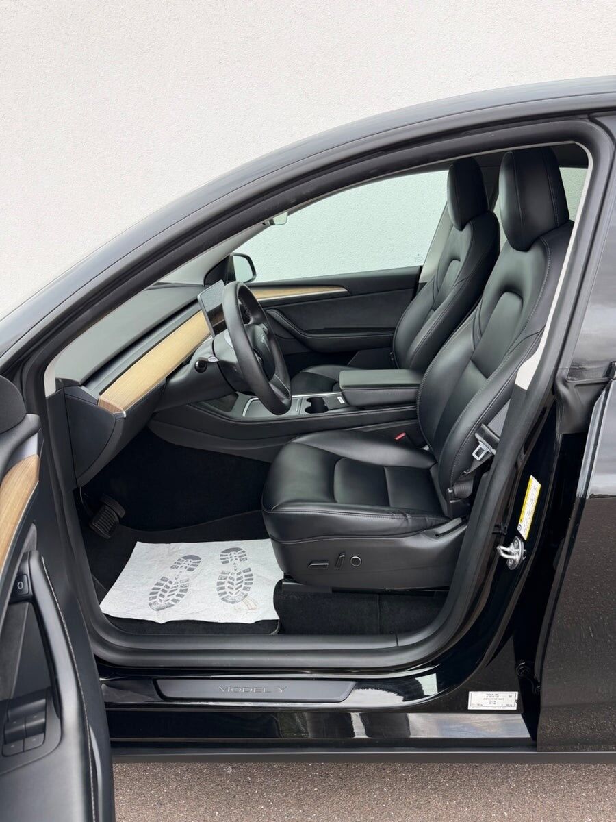 Billede af Tesla Model Y EL Long Range AWD 514HK 5d Aut.