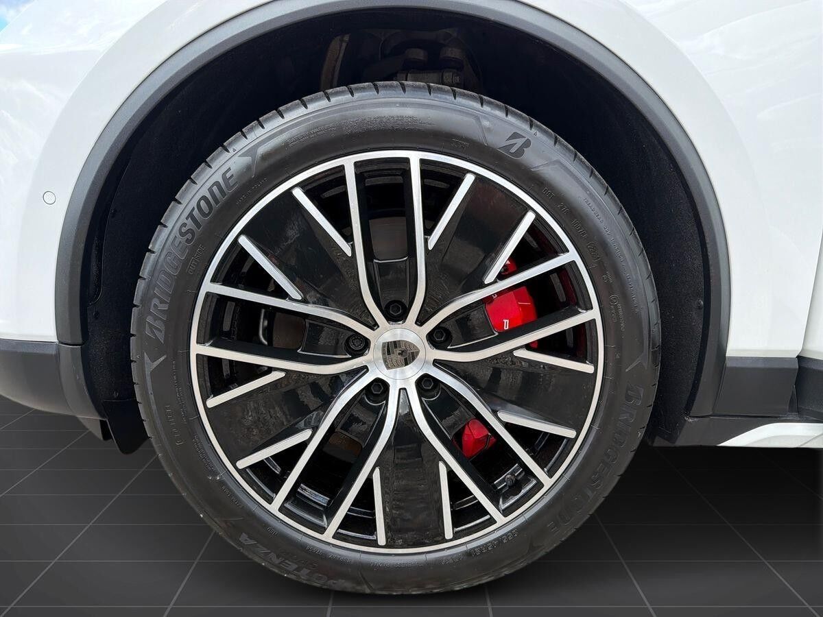 Billede af Porsche Macan Turbo EL 4WD 639HK 5d Aut.