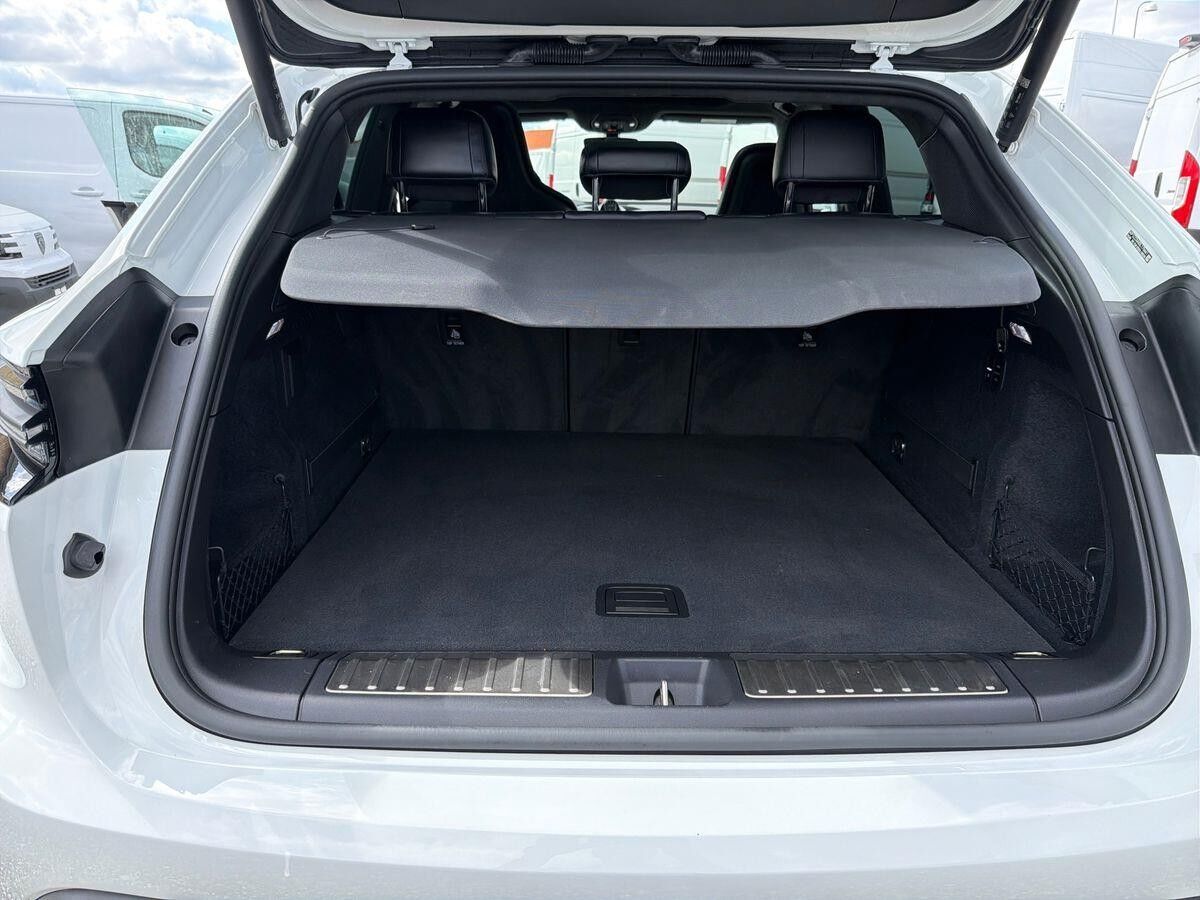 Billede af Porsche Macan Turbo EL 4WD 639HK 5d Aut.