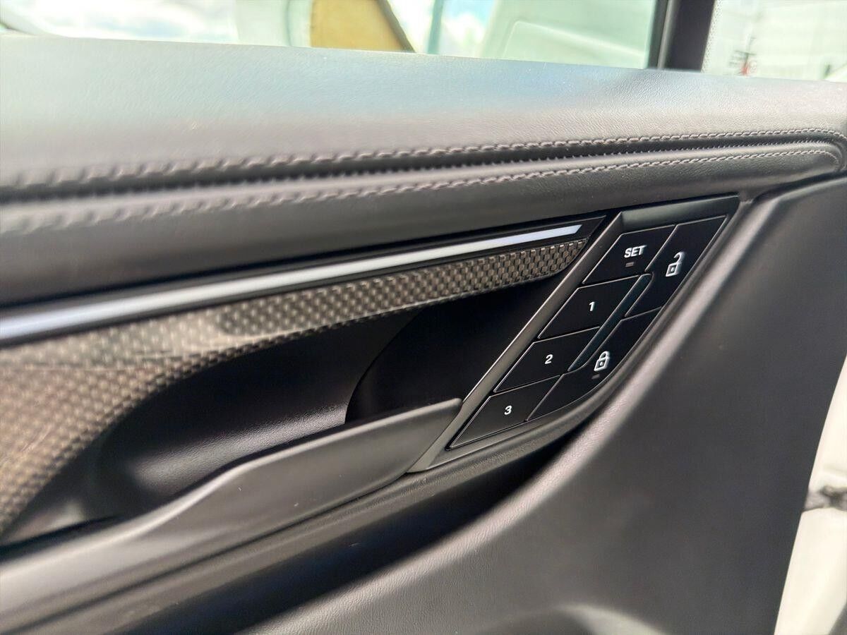 Billede af Porsche Macan Turbo EL 4WD 639HK 5d Aut.